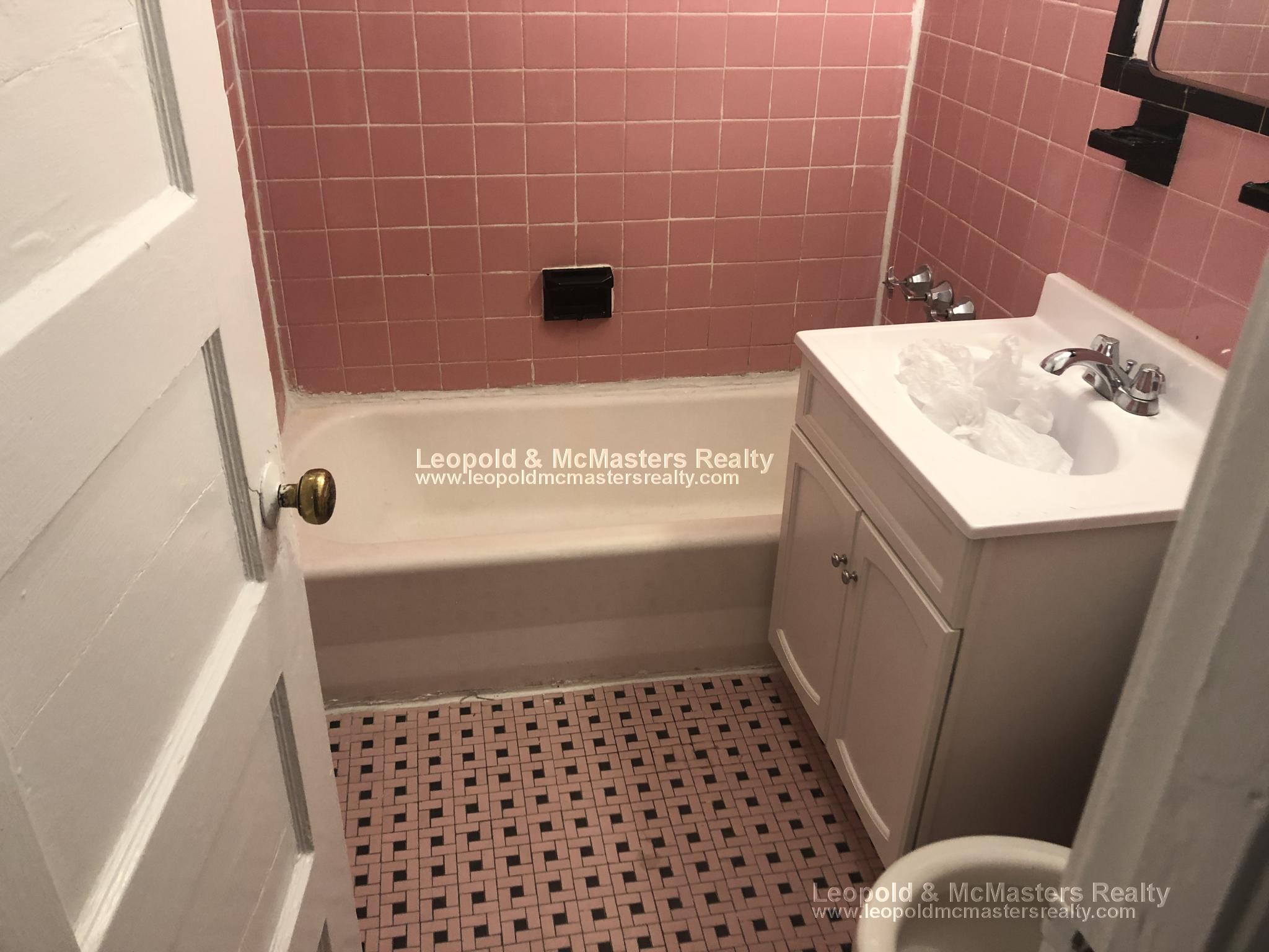 28 Grove St, Beacon Hill