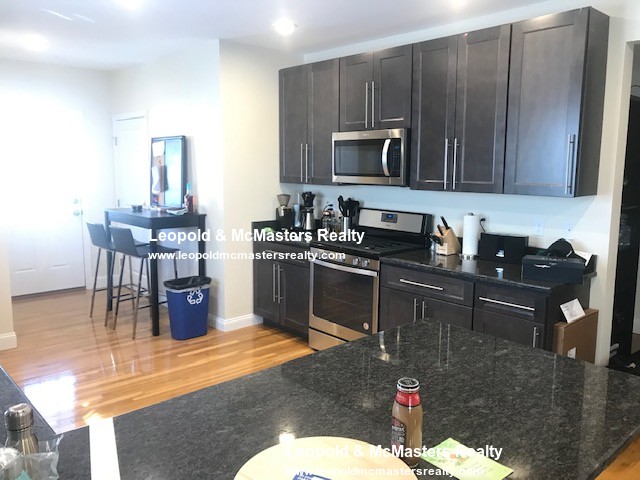 84 Litchfield St, Brighton