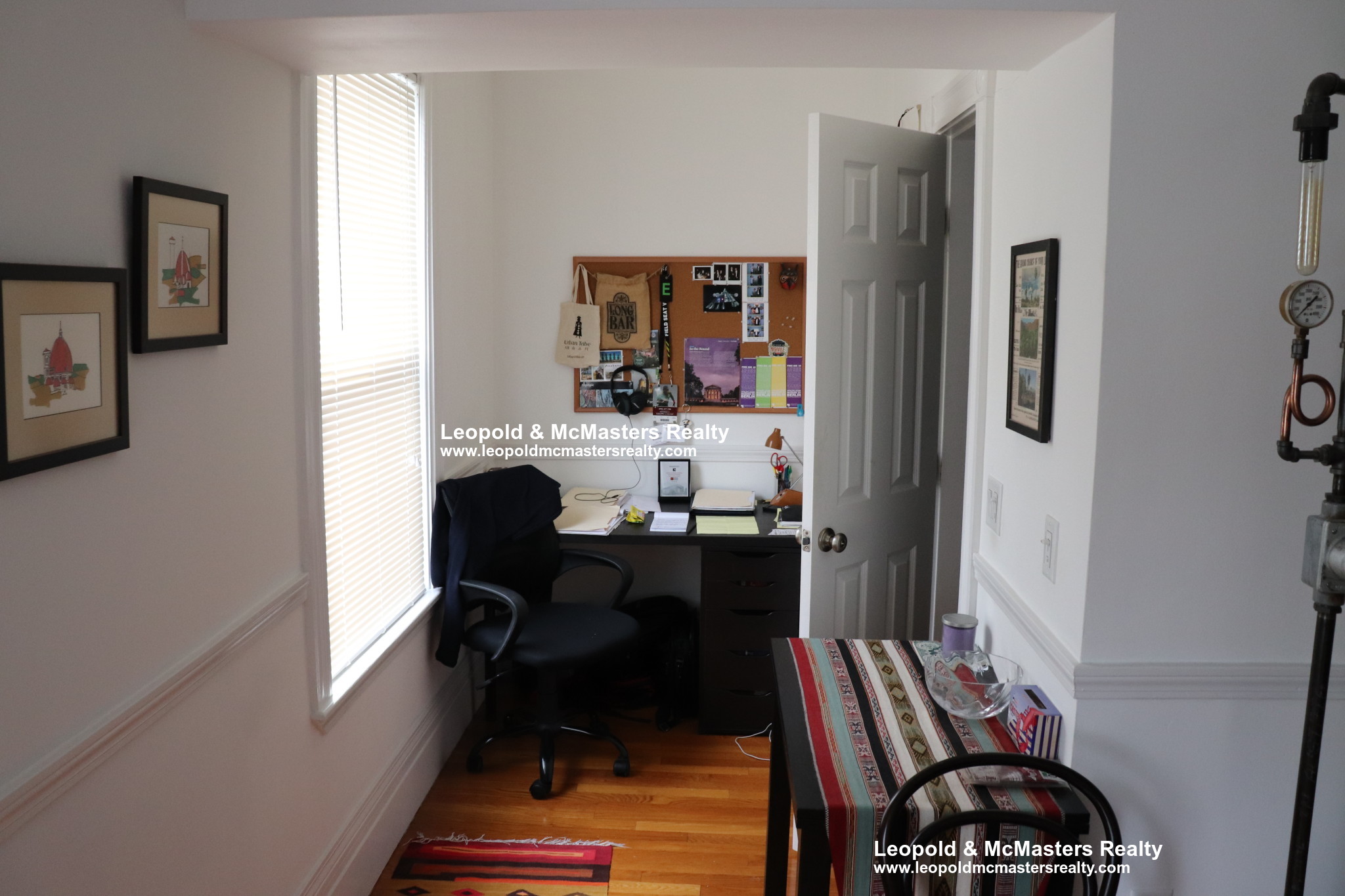 254 Newbury St, Back Bay