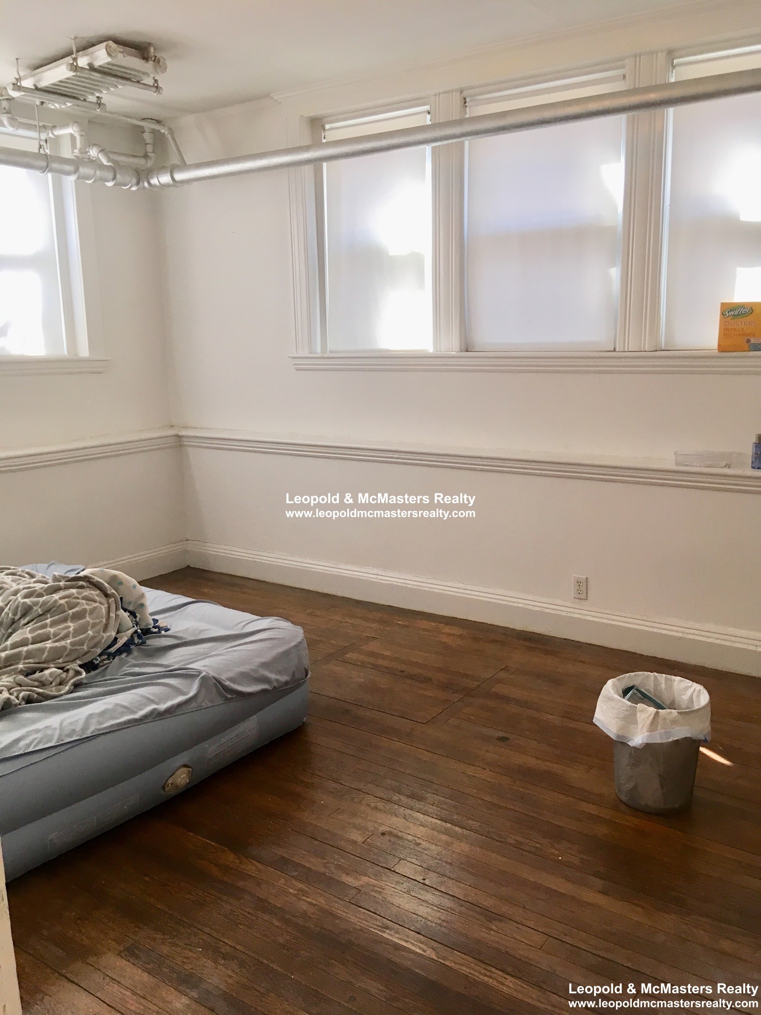 81 Winchester St, North Brookline