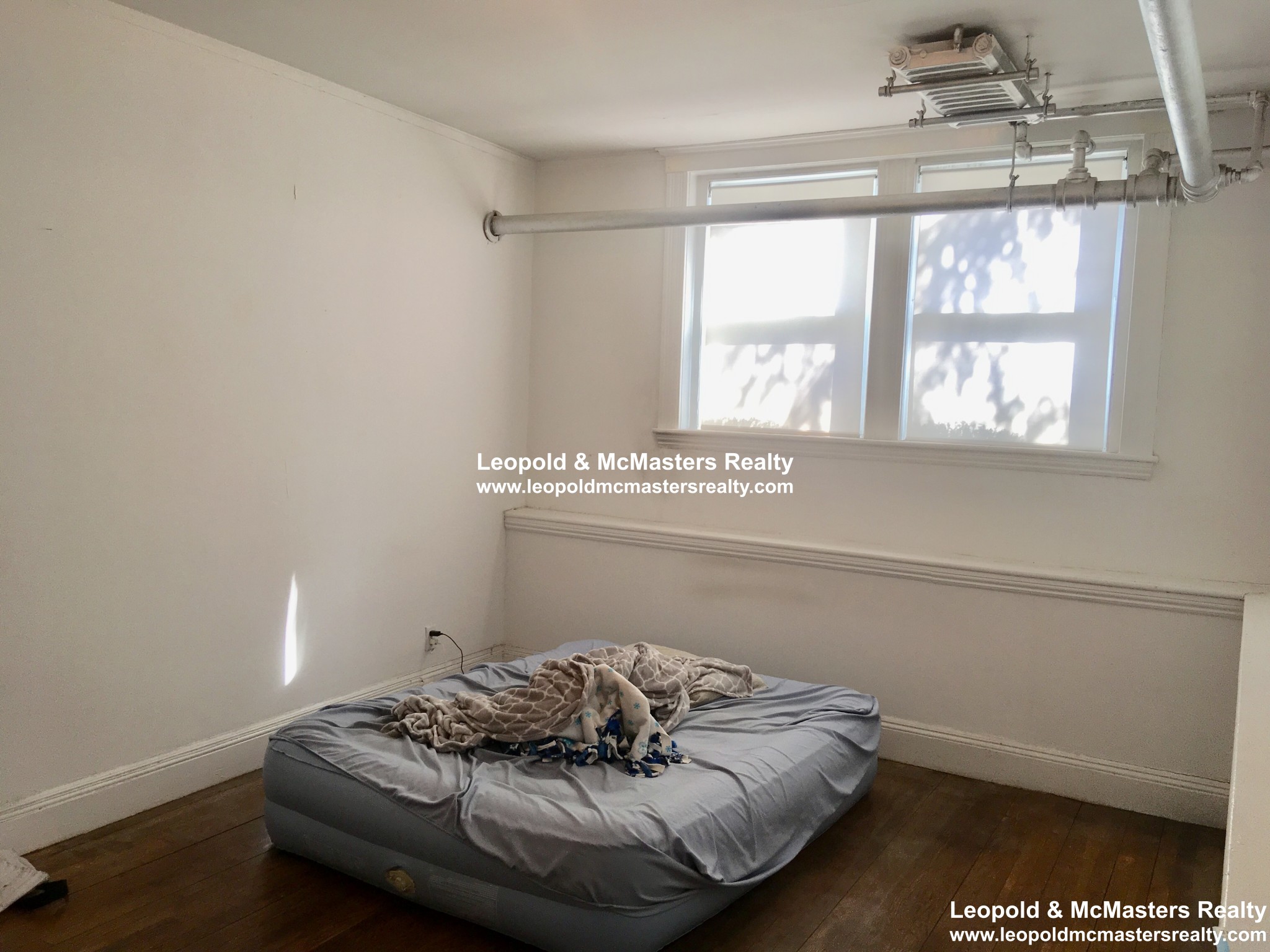 81 Winchester St, North Brookline