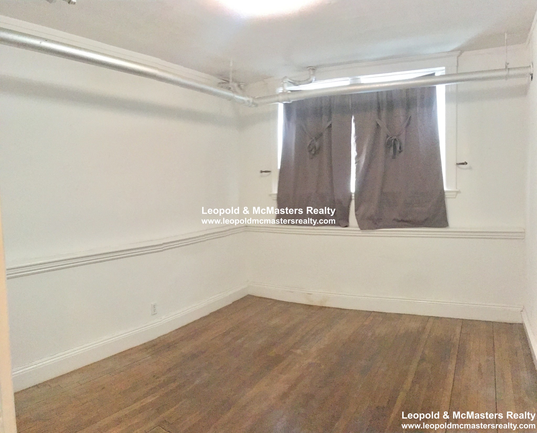 81 Winchester St, North Brookline