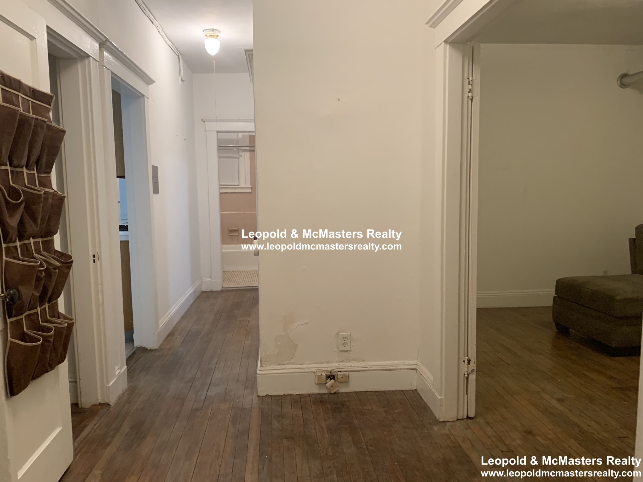 81 Winchester St, North Brookline