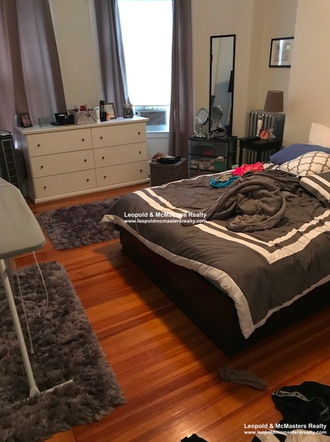 1589 Beacon St, Coolidge Corner