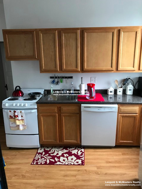 1589 Beacon St, Coolidge Corner