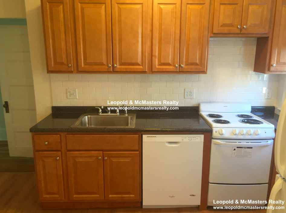 1589 Beacon St, Brookline