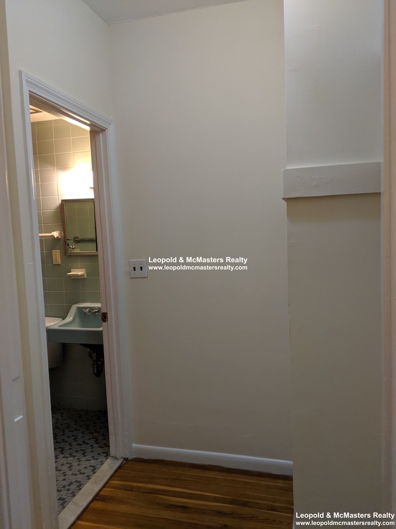 2018 Commonwealth Ave, Brighton