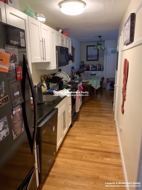 80 Litchfield St, Brighton