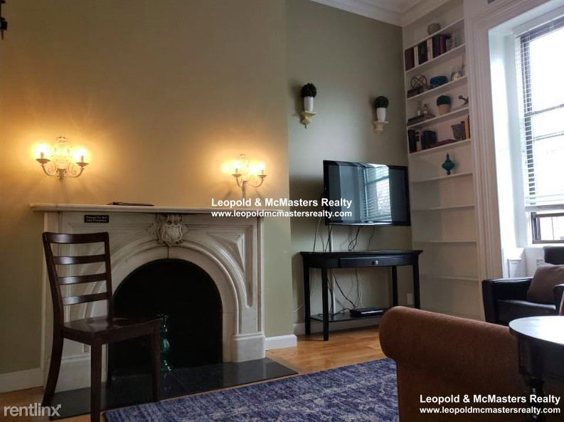 113 Beacon St, Back Bay