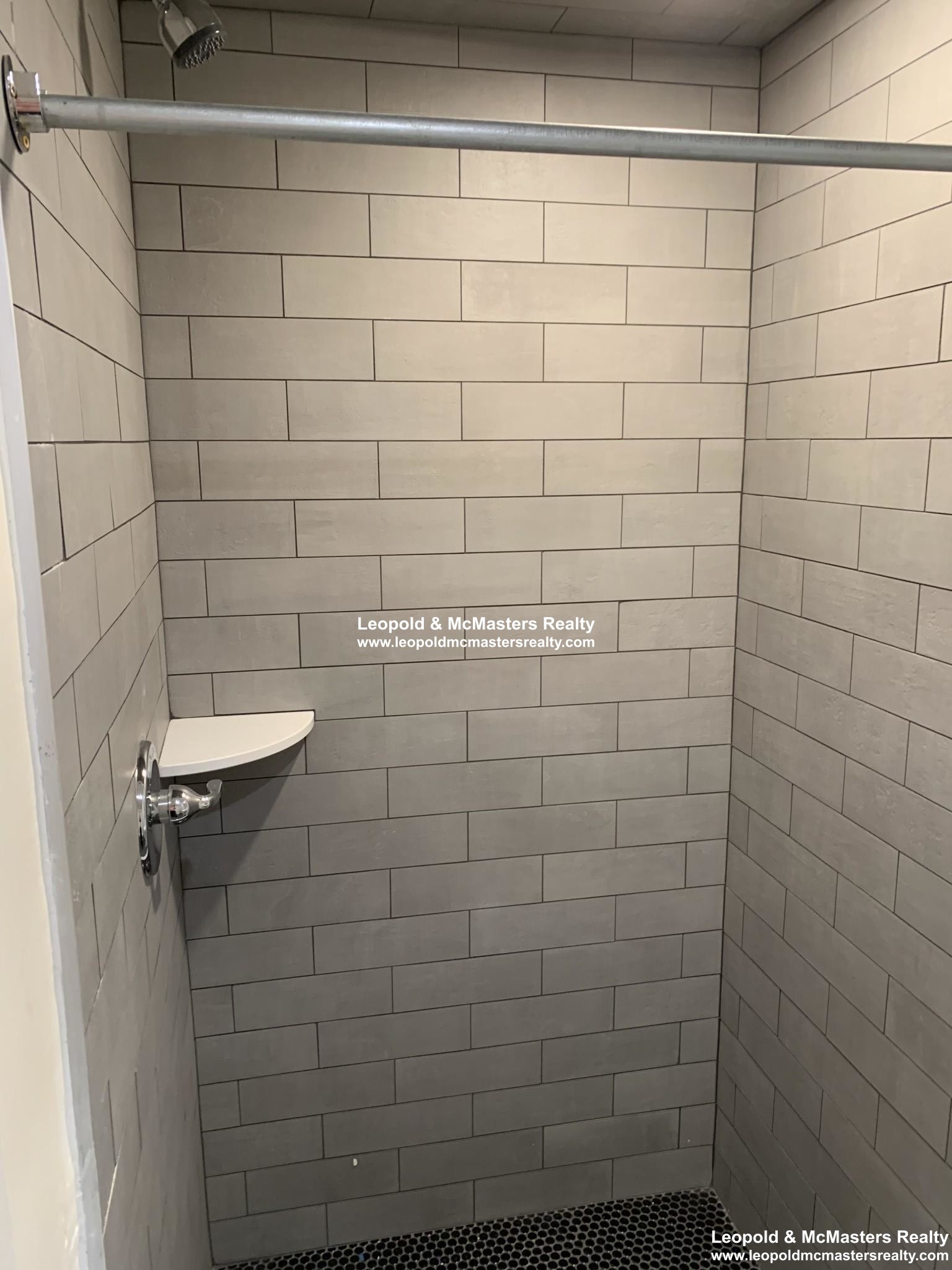 549 Washington St, Brighton