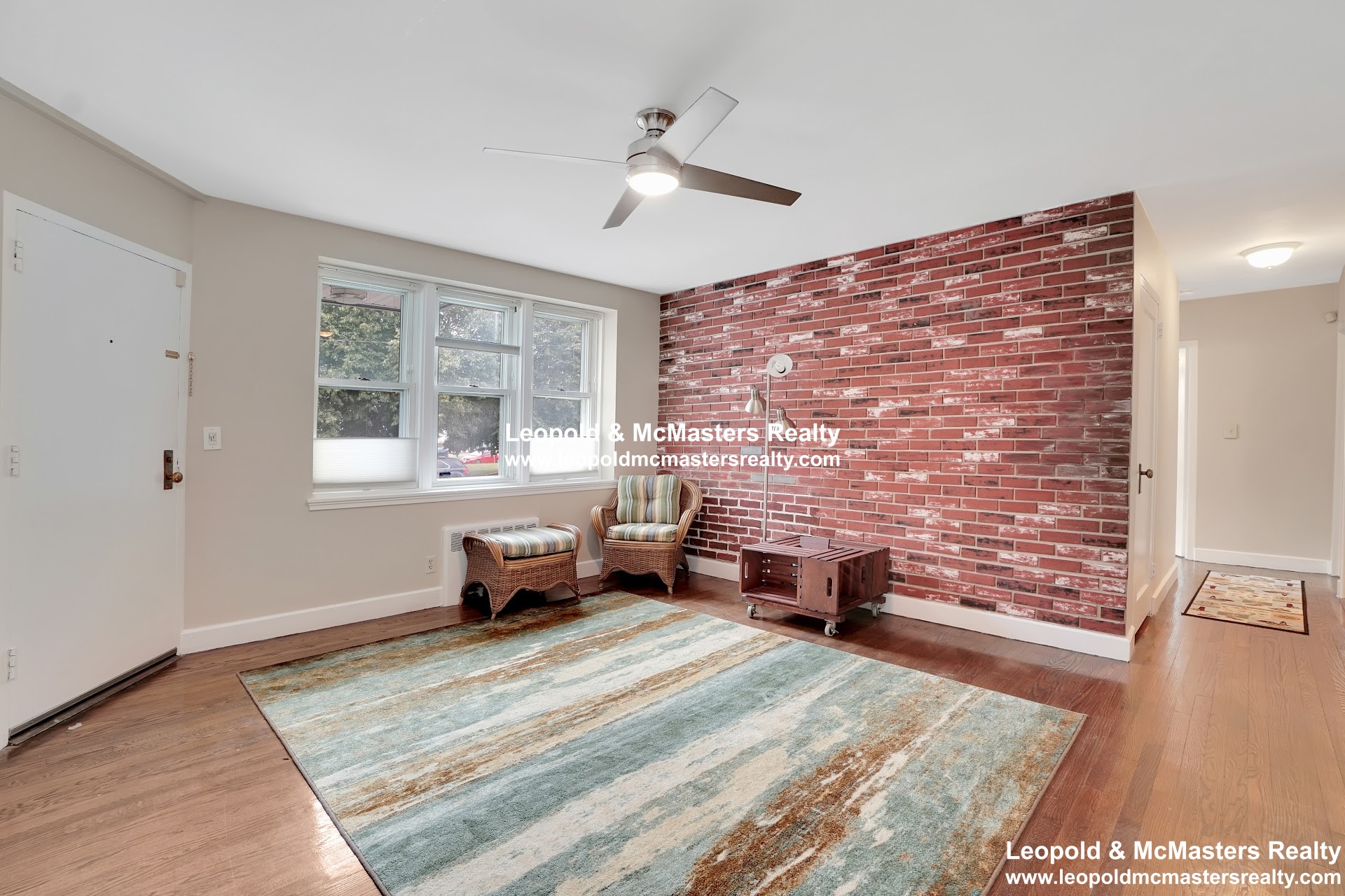 145 Farragut Rd, South Boston