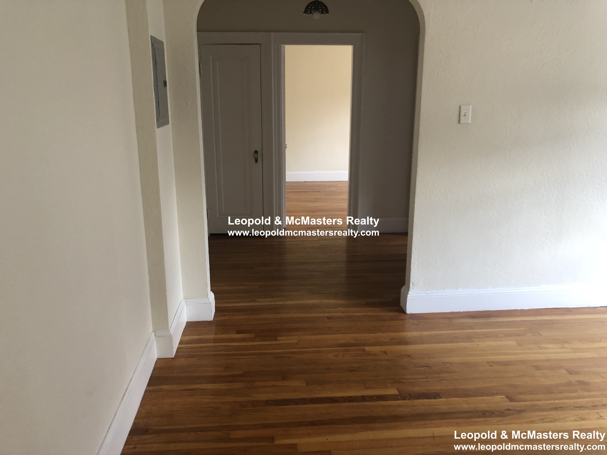 2045 Commonwealth Ave, Brighton