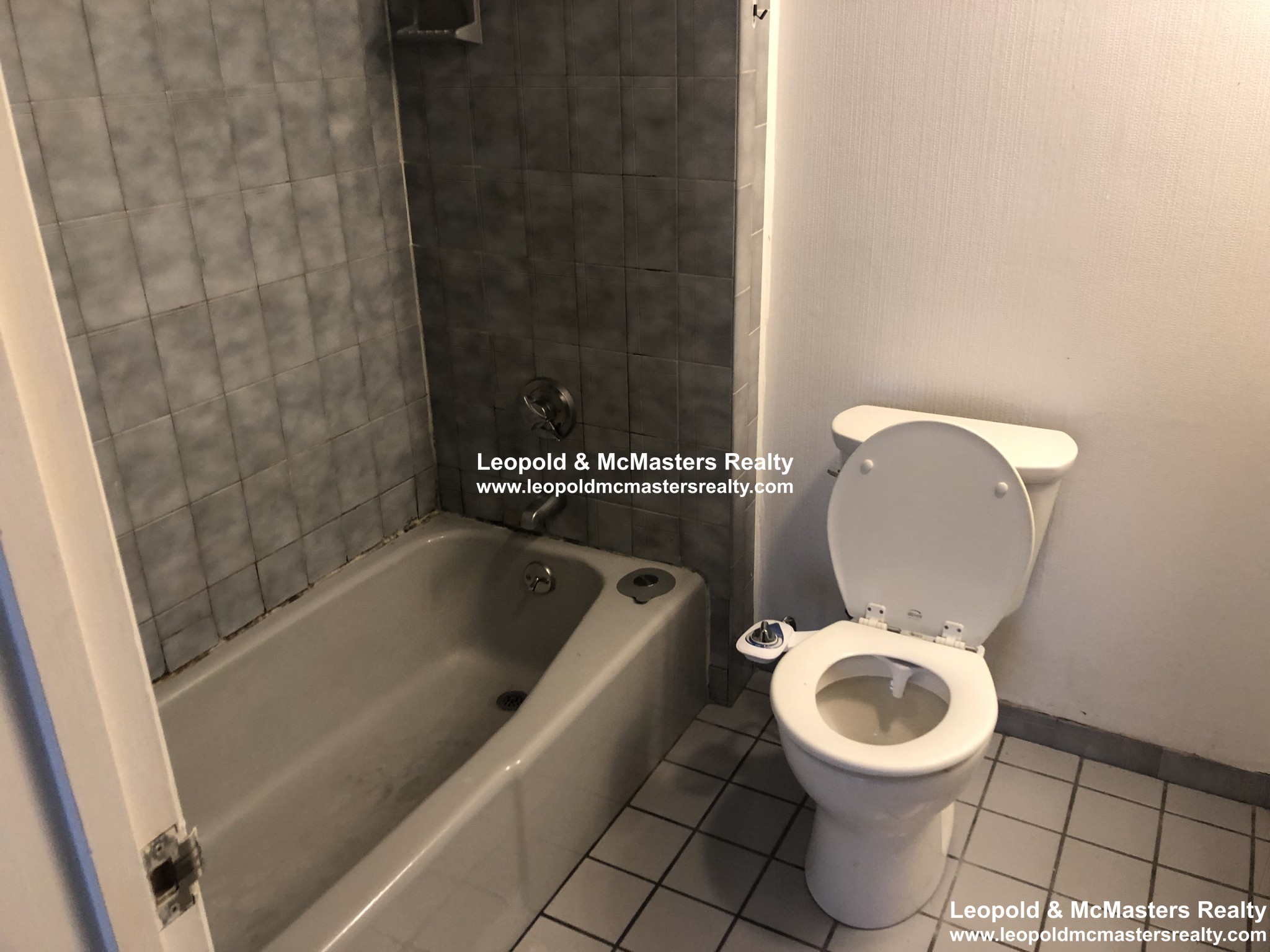 34 Medfield St, Fenway