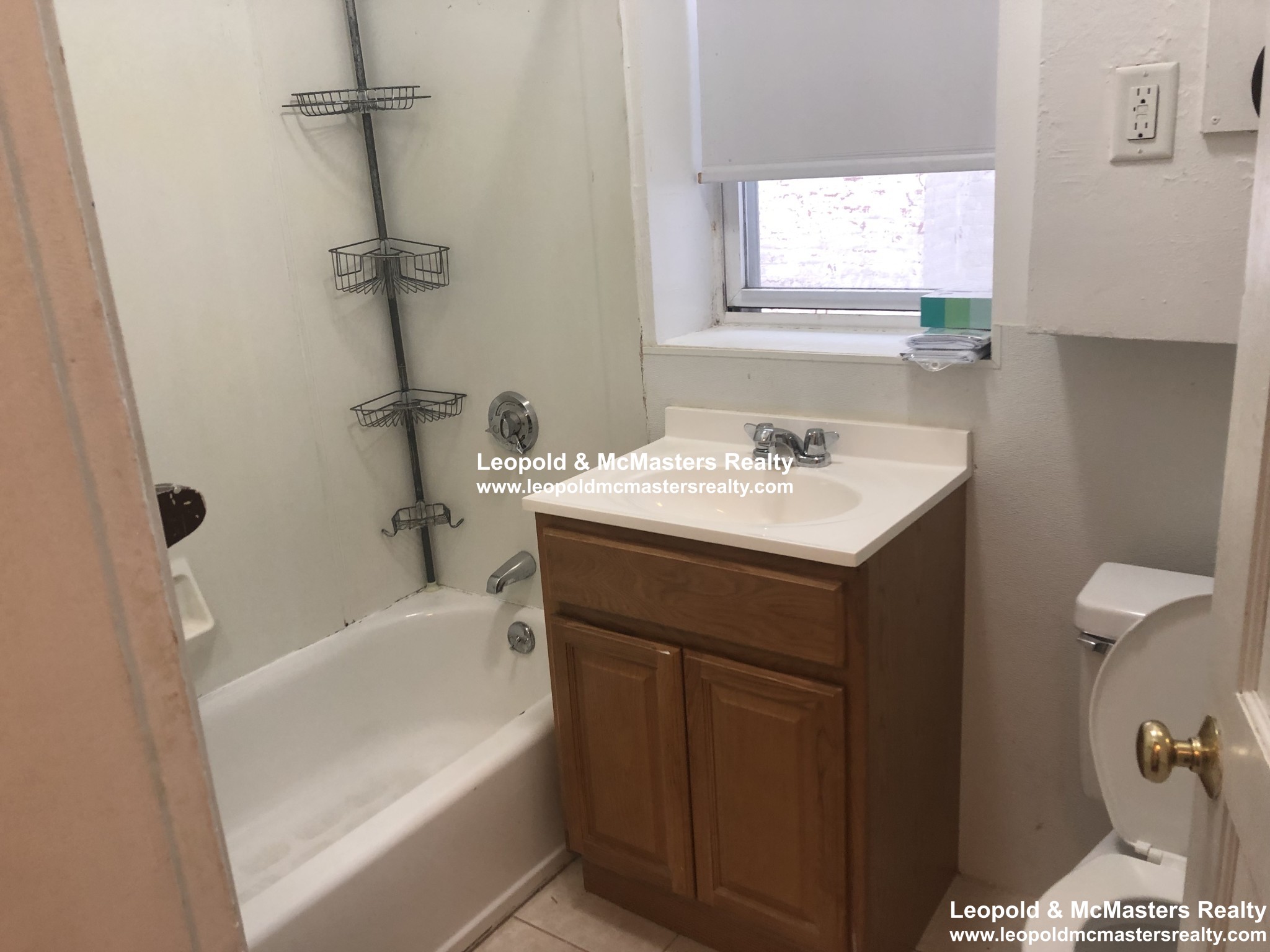 11 Mount Hood Rd, Brighton