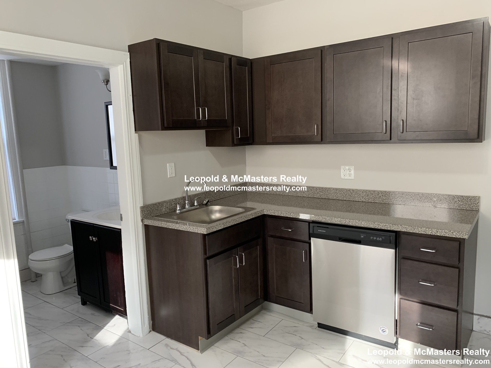 19 Linden St, Allston