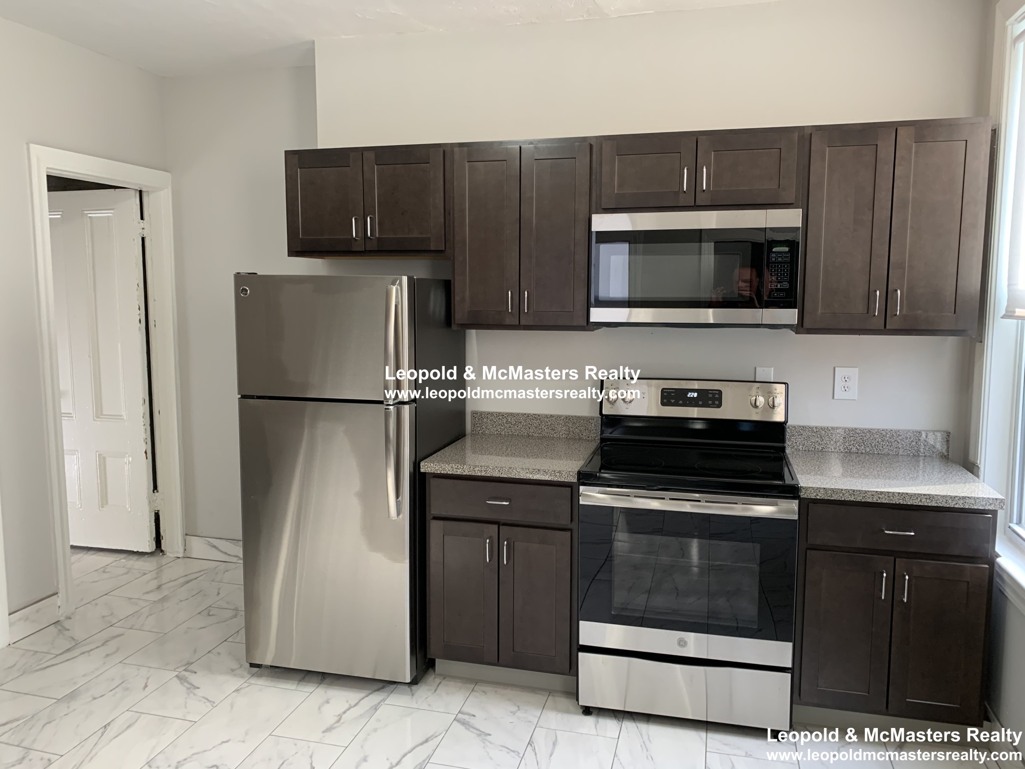 19 Linden St, Allston