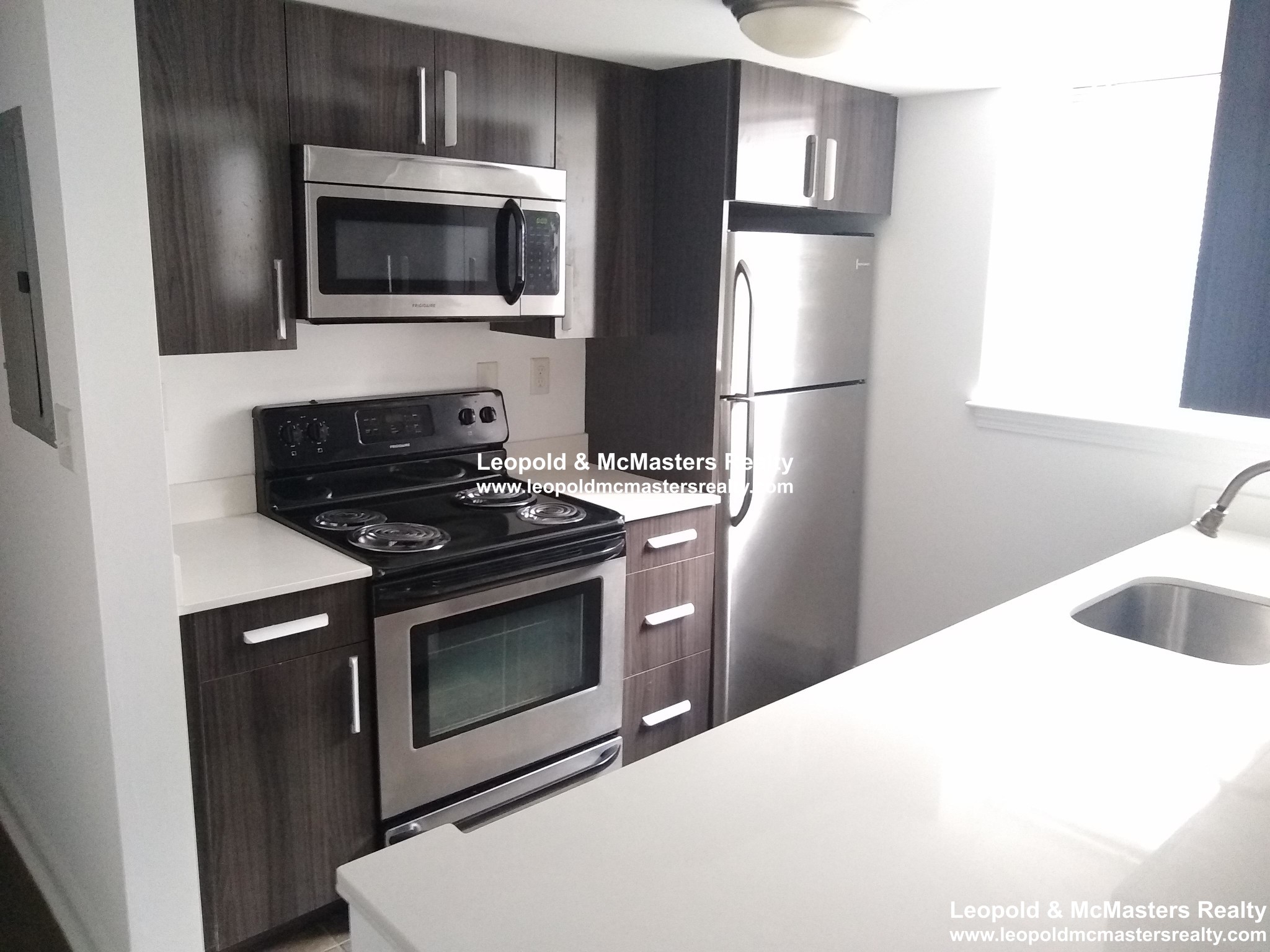 457 Centre St, Newton Corner