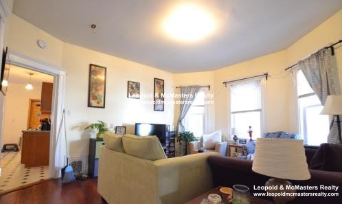 36 Brackett St, Brighton