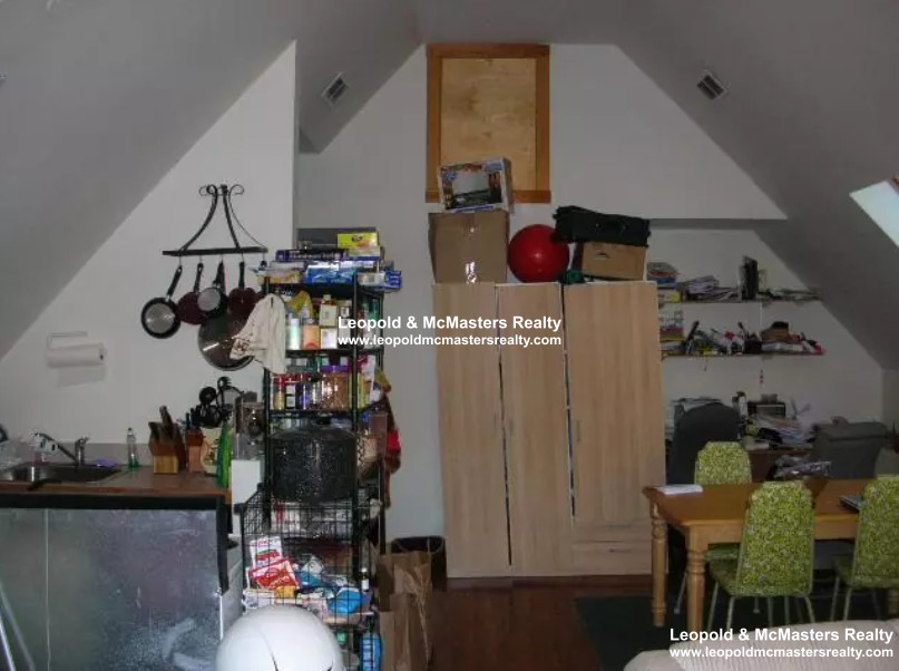 28 Cherry St, Spring Hill