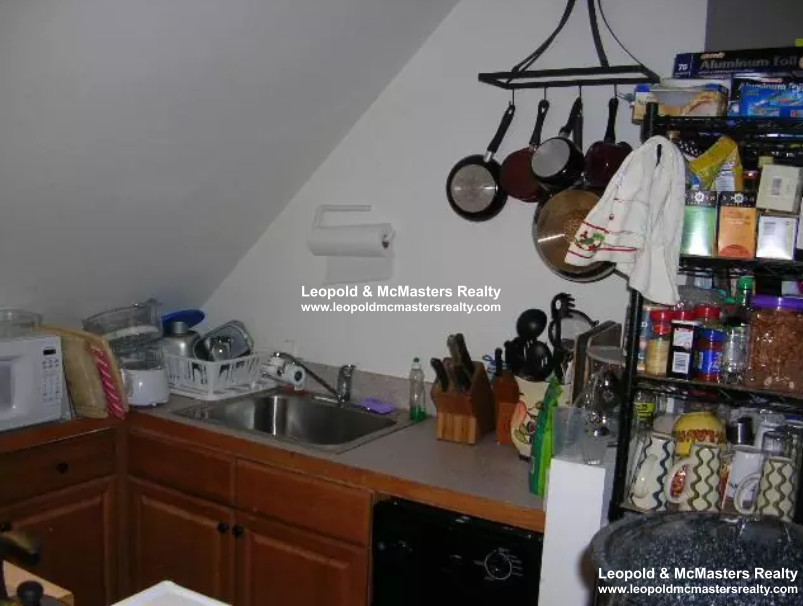 28 Cherry St, Spring Hill