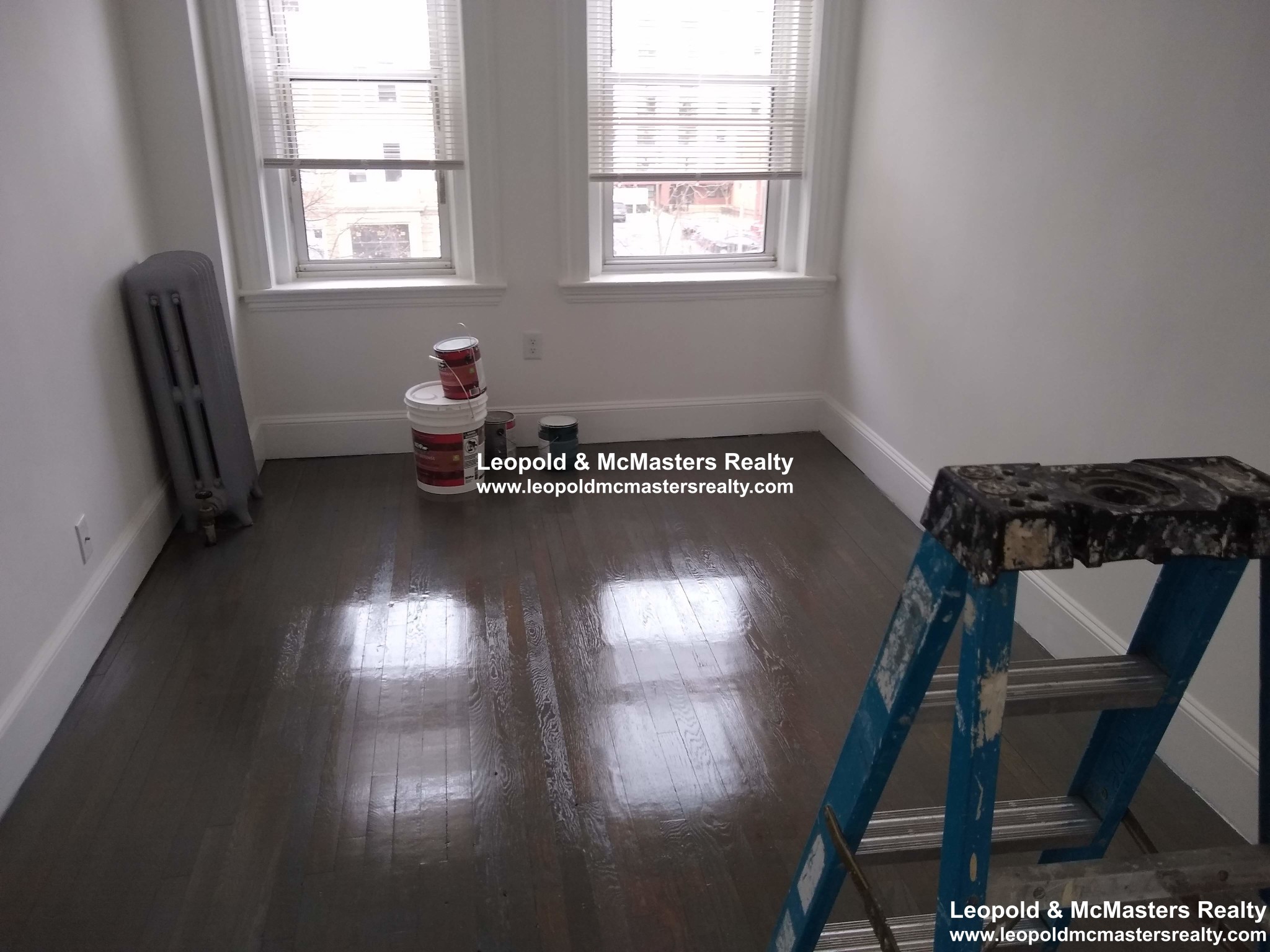 102 Queensberry St, Fenway