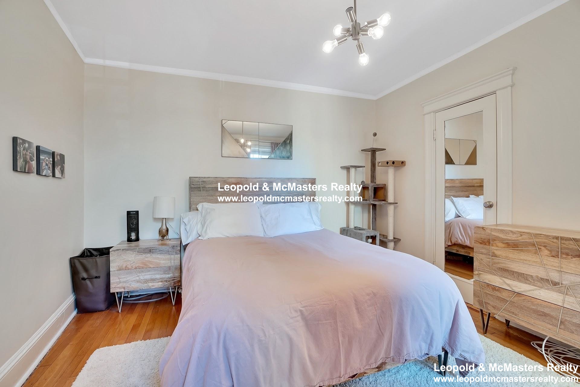 1 bed, 1 bath apartment for rent at 118 Riverway Unit 18, Fenway — photo 6 of 10