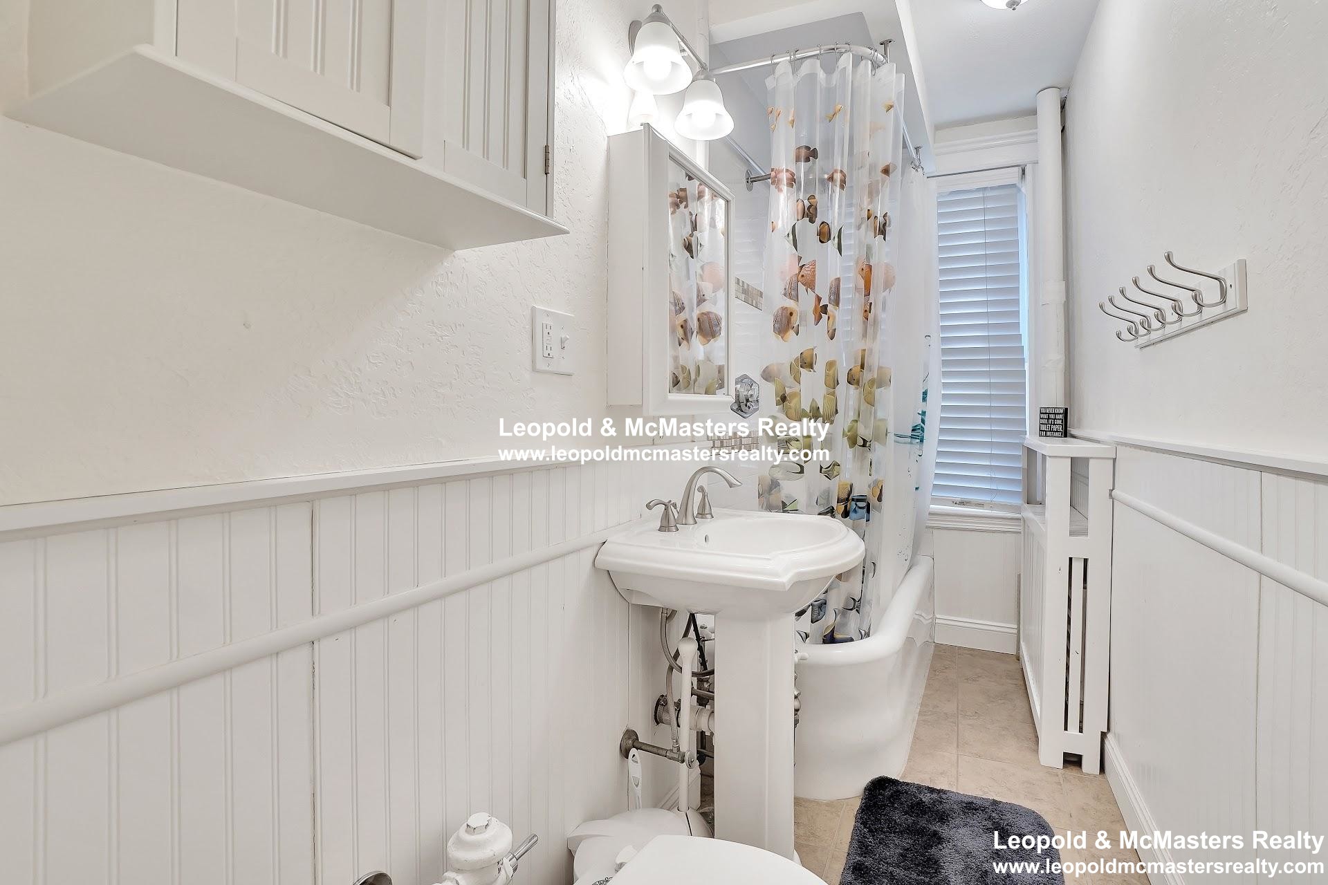 1 bed, 1 bath apartment for rent at 118 Riverway Unit 18, Fenway — photo 7 of 10