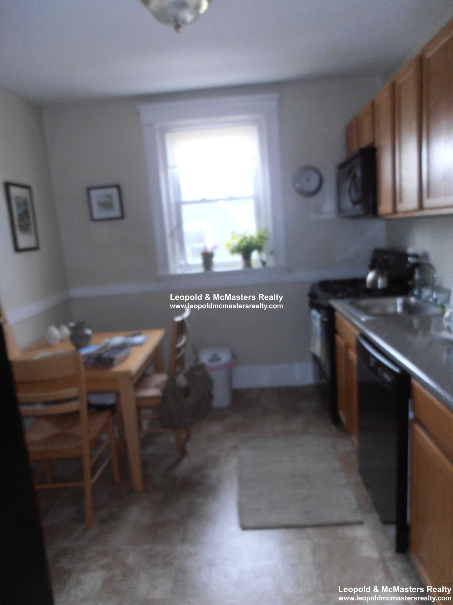 14 Russell St, North Quincy