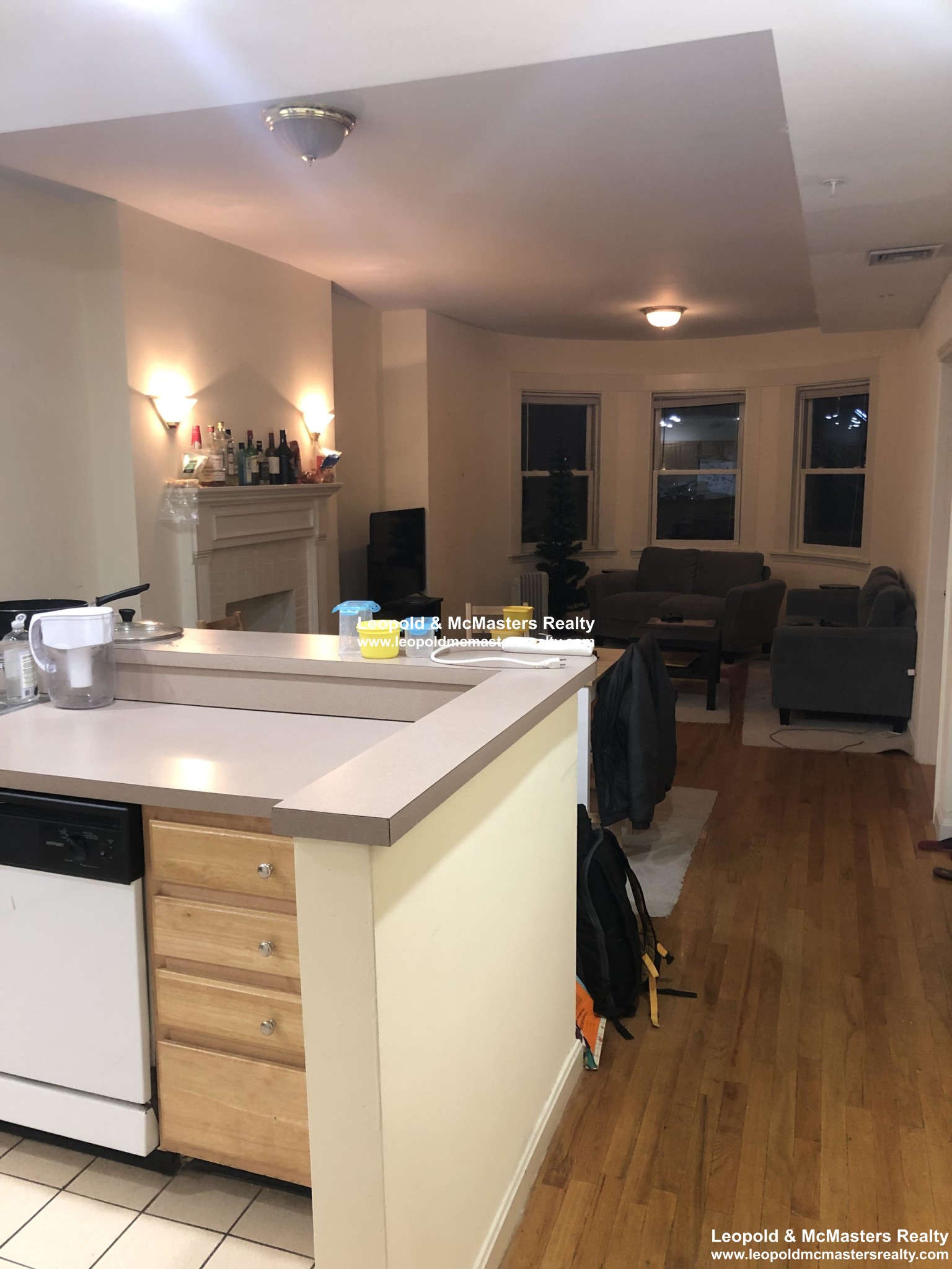 1406 Beacon St, Corey Hill