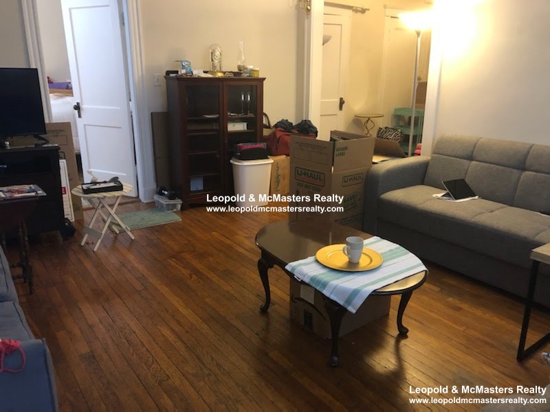 94 Longwood Ave, Longwood