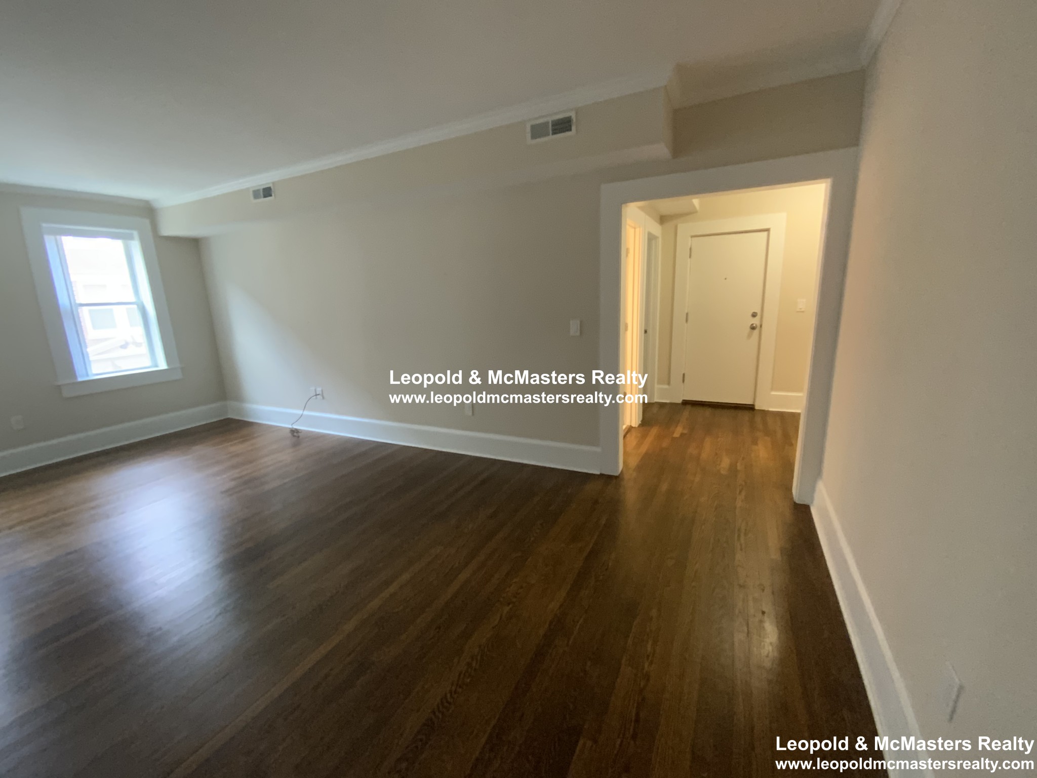 10 Short St, Coolidge Corner