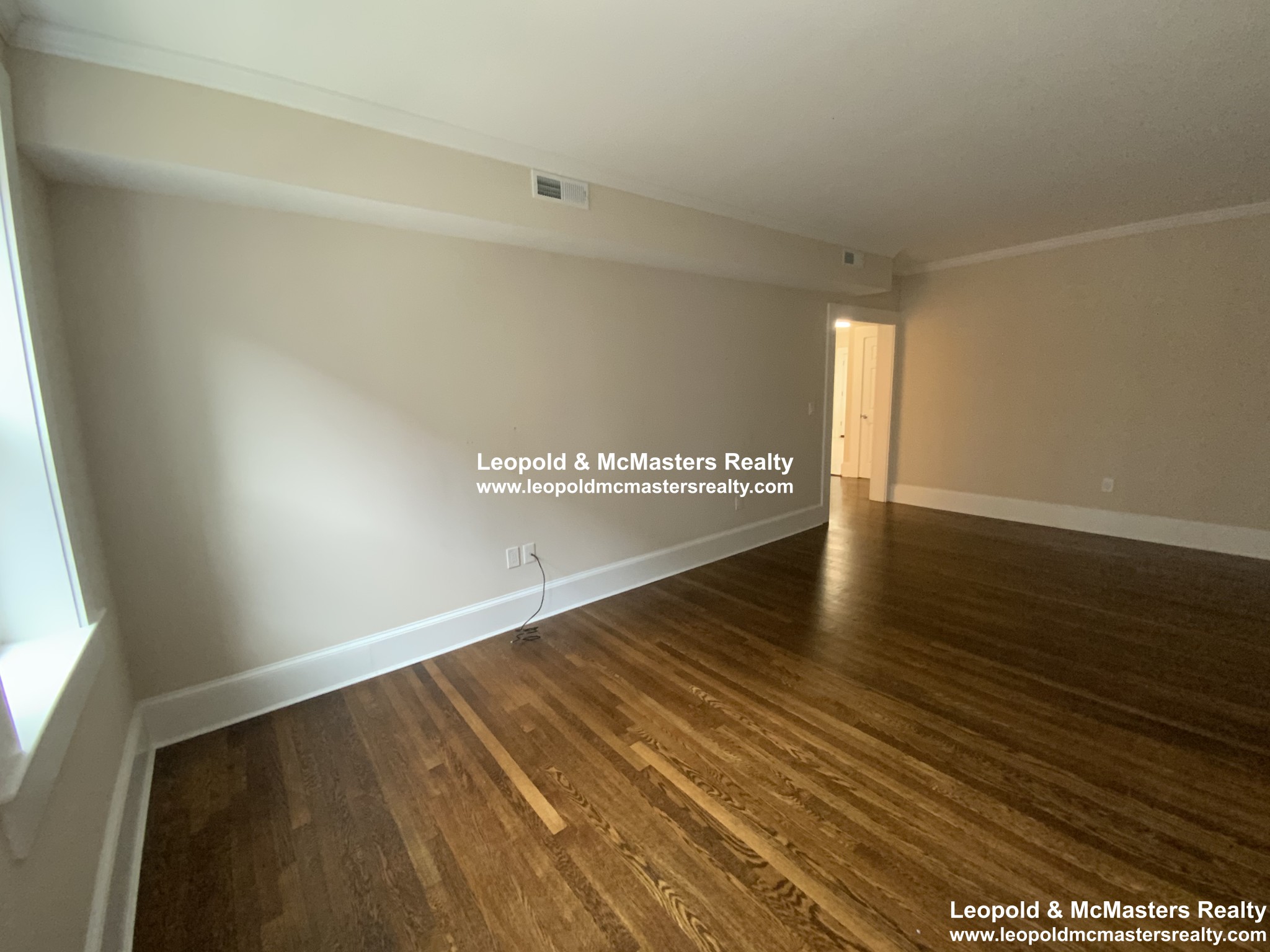 10 Short St, Coolidge Corner