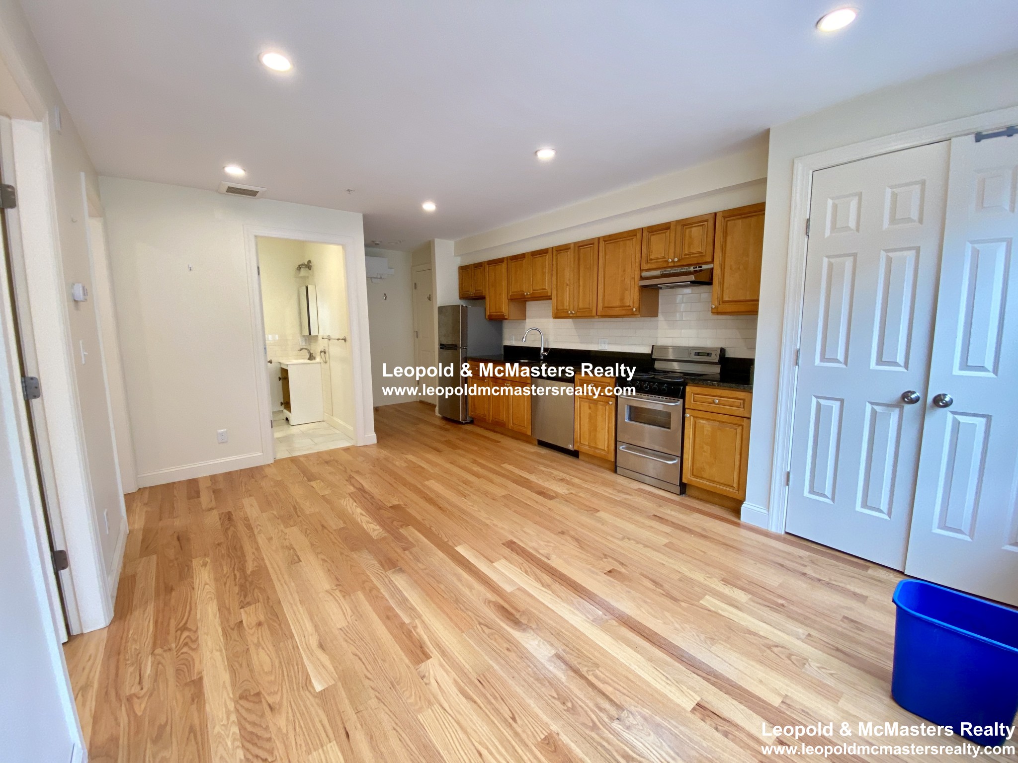 379 Harvard St, Mid-Cambridge
