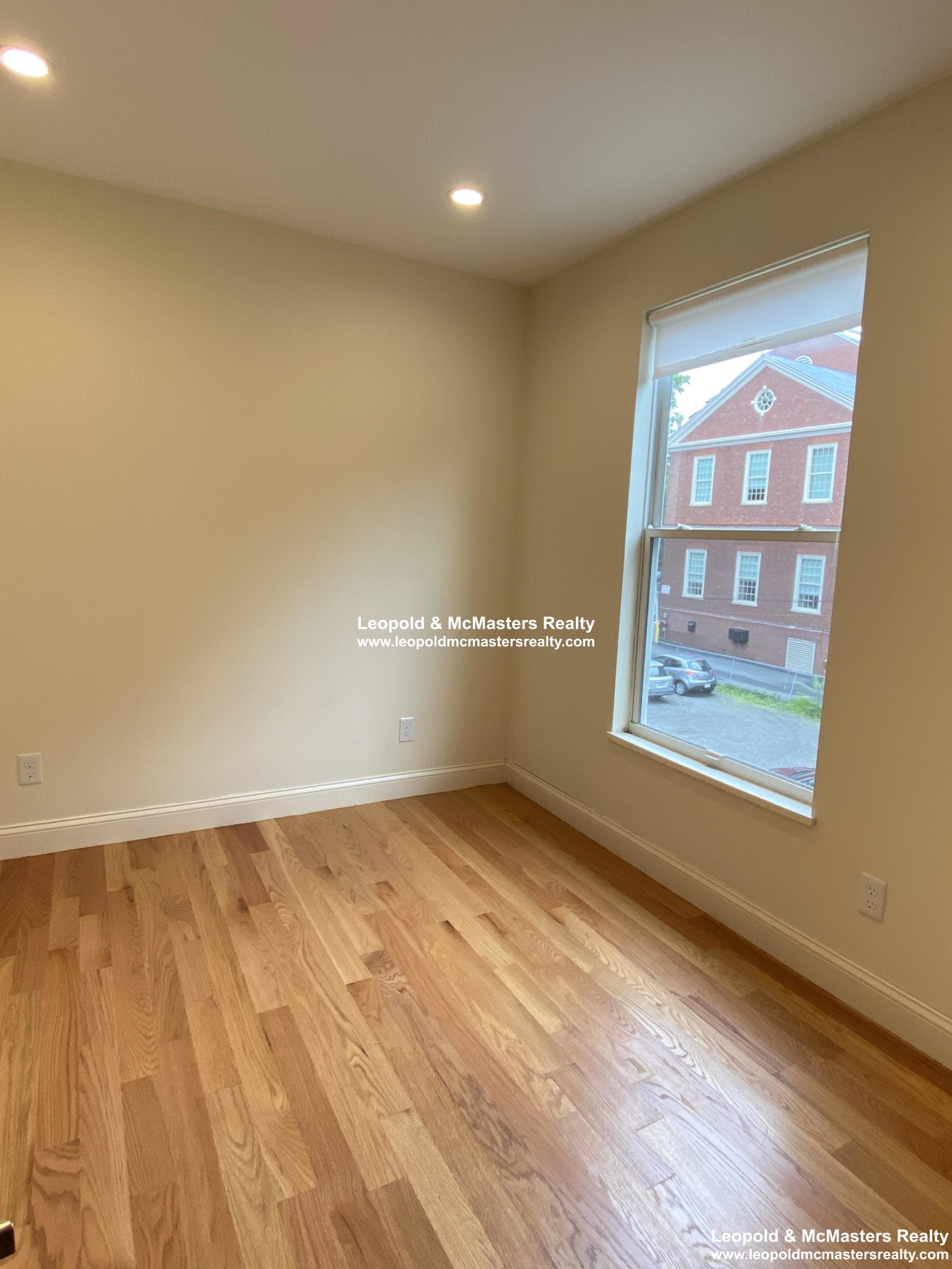 379 Harvard St, Mid-Cambridge