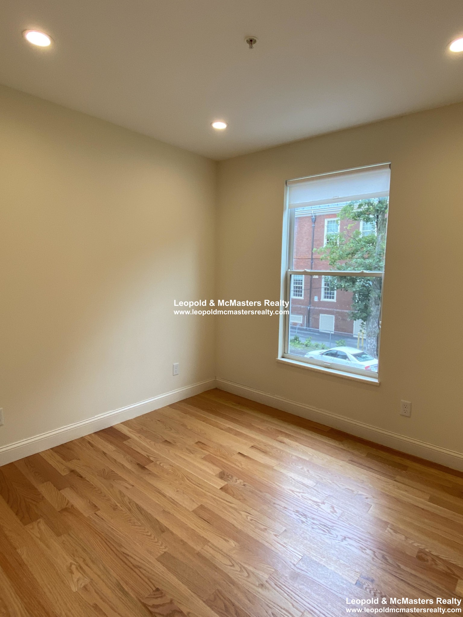 379 Harvard St, Mid-Cambridge
