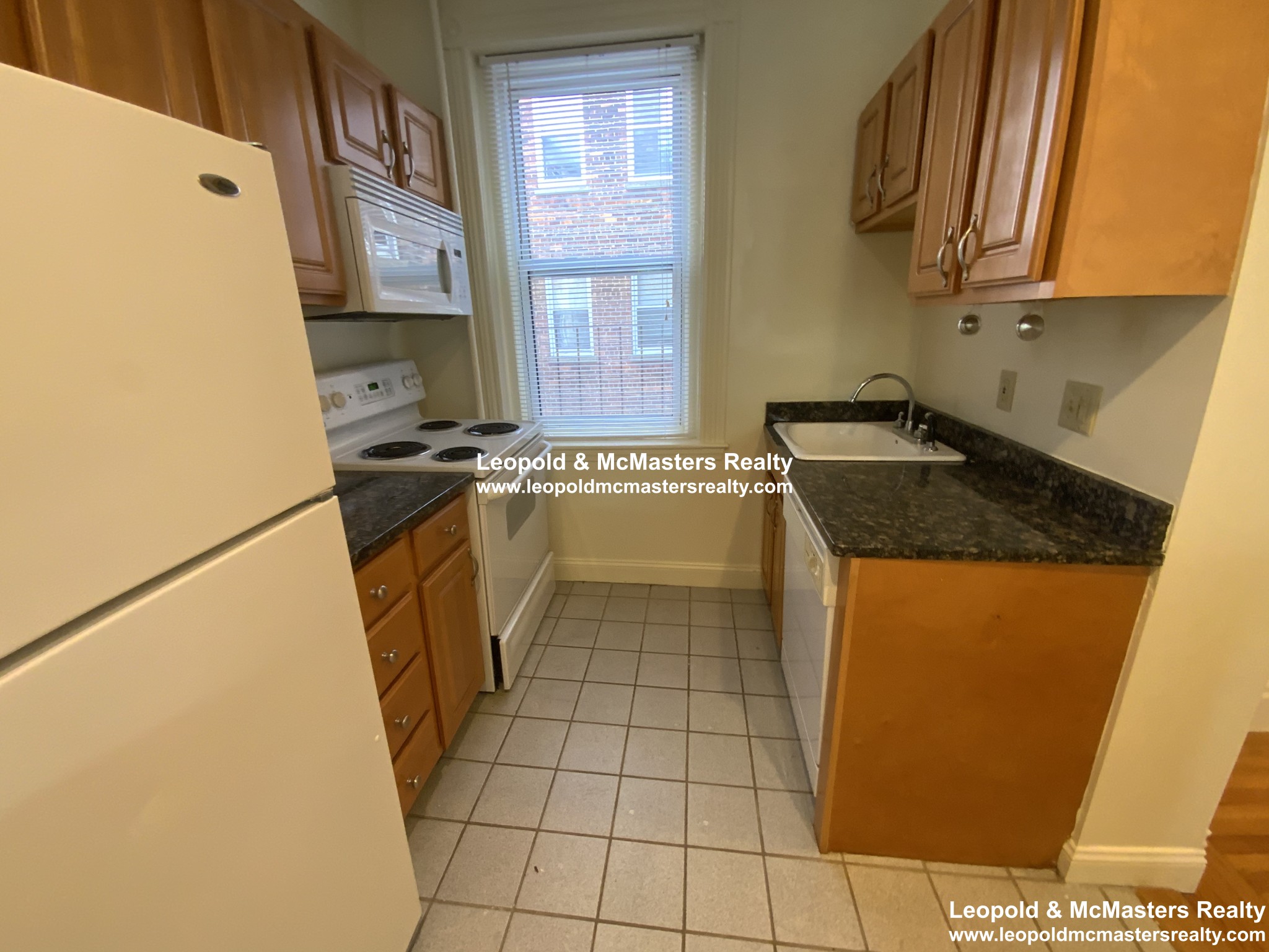 40 Queensberry St, Fenway