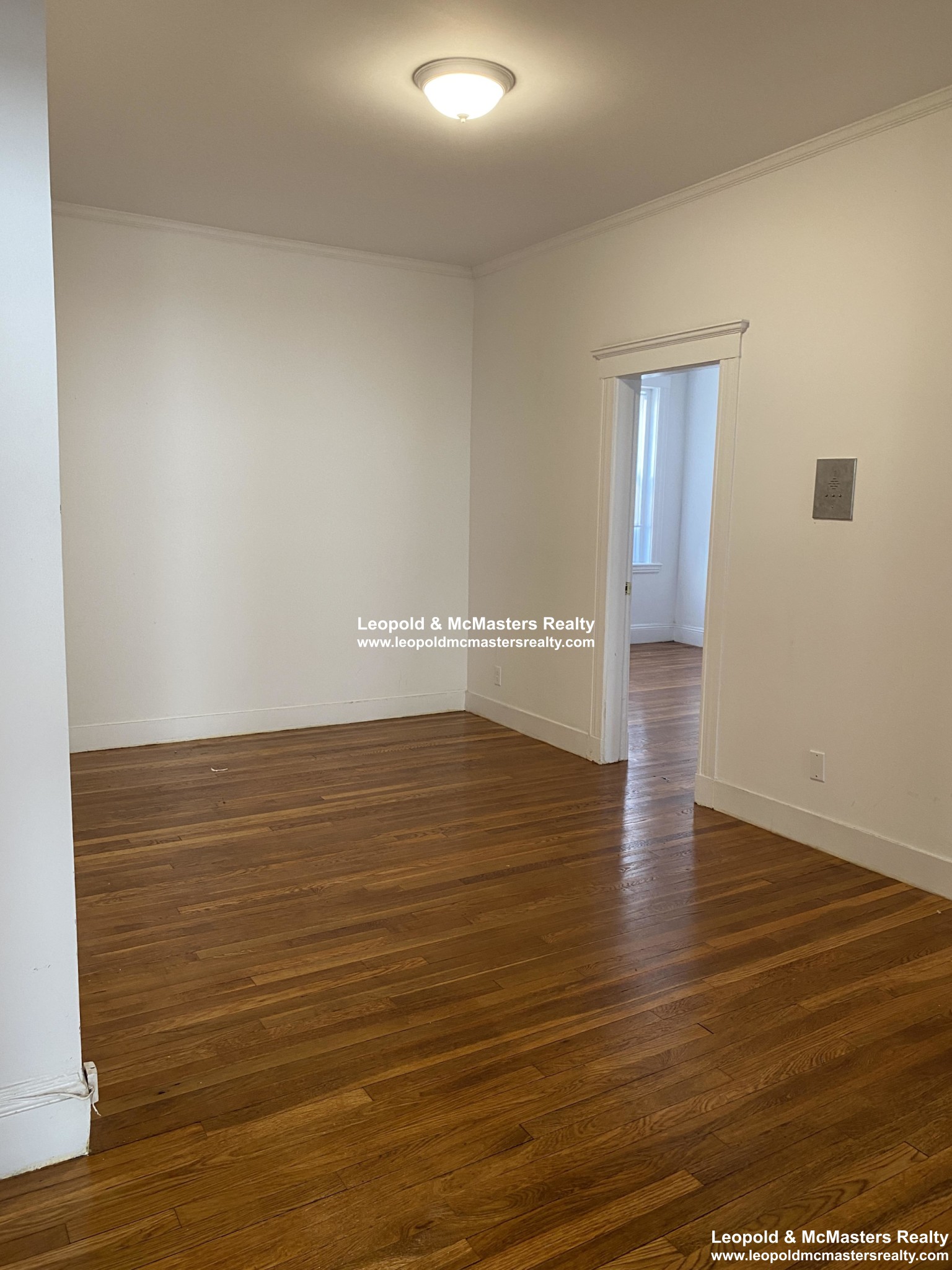 85 Winchester St, Coolidge Corner