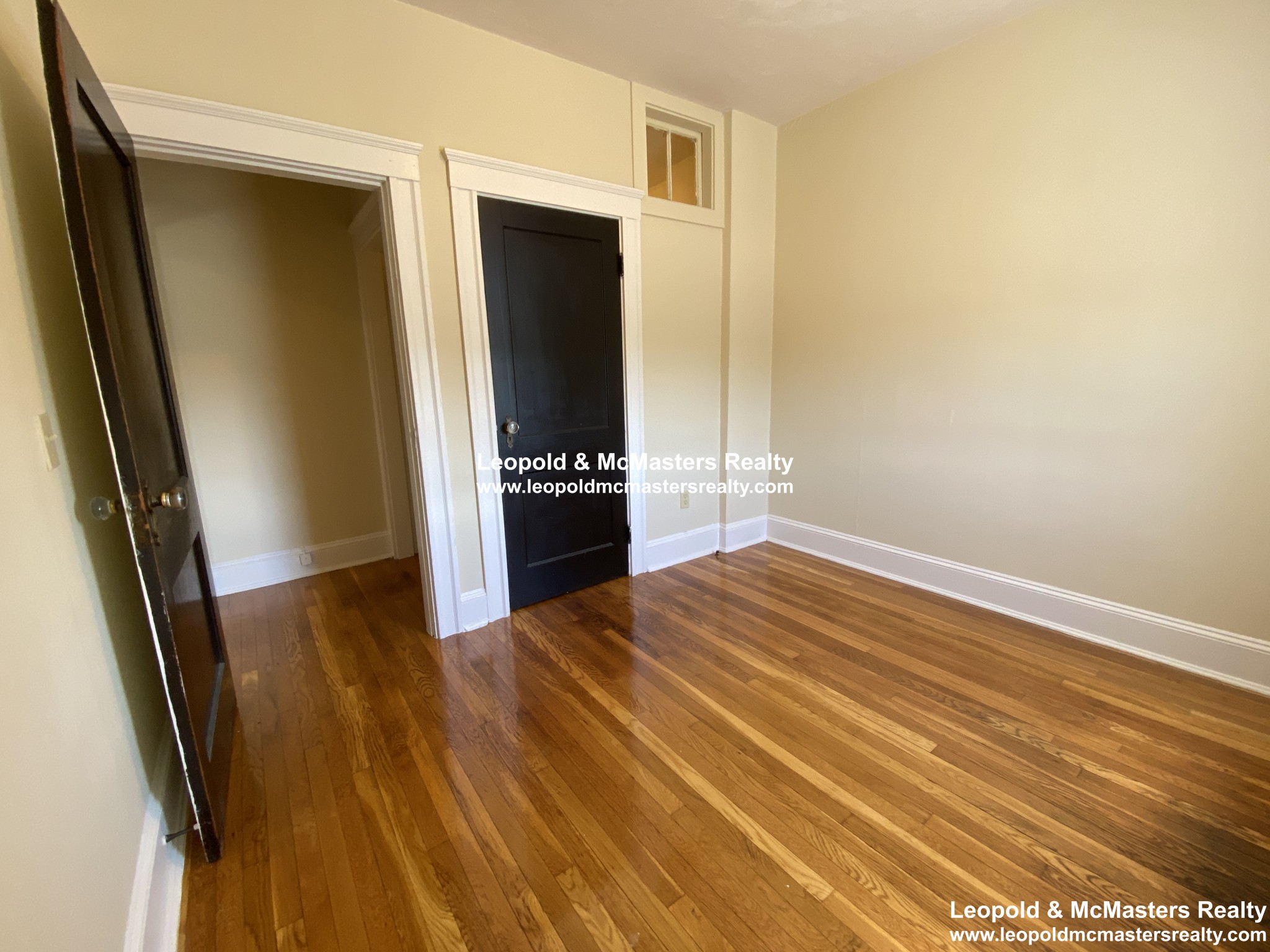 223 Essex St, Wyoming