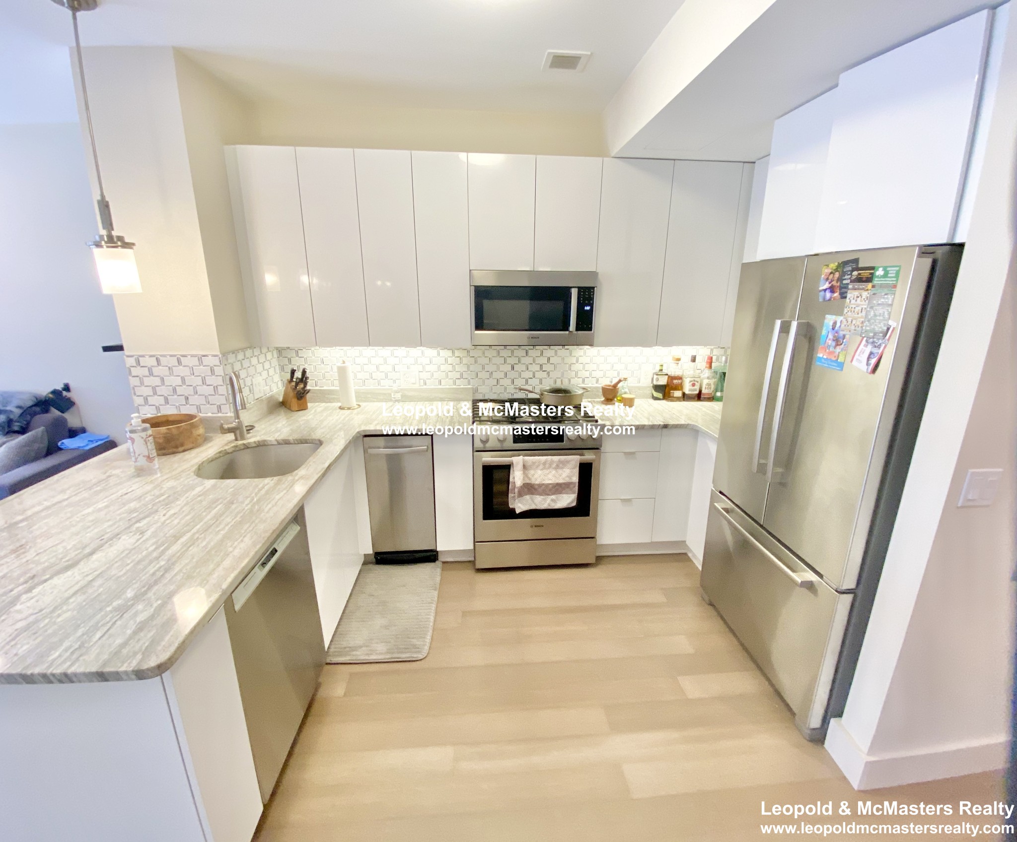 121 Portland St, West End