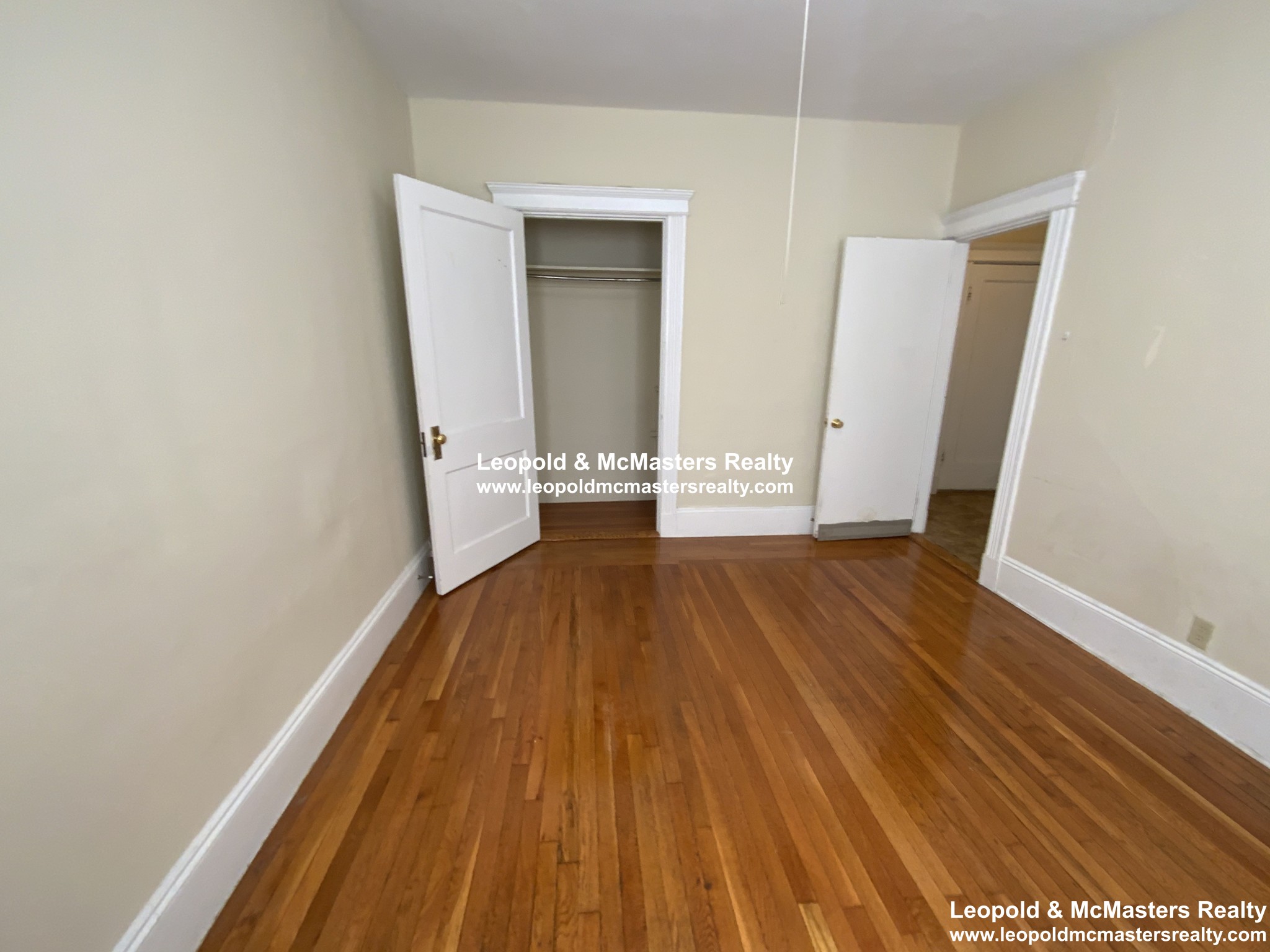 11 Royce Rd, Allston