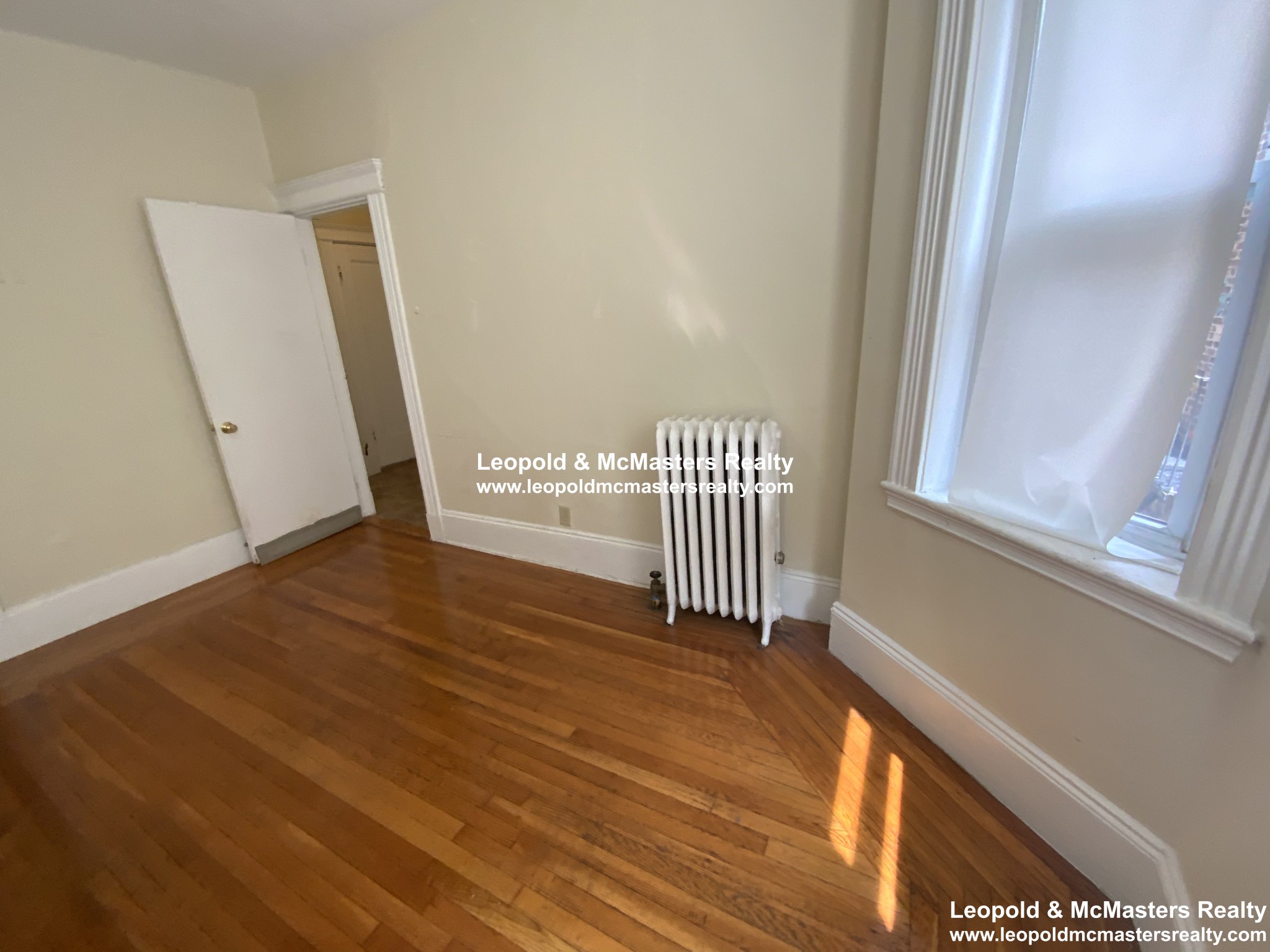 11 Royce Rd, Allston