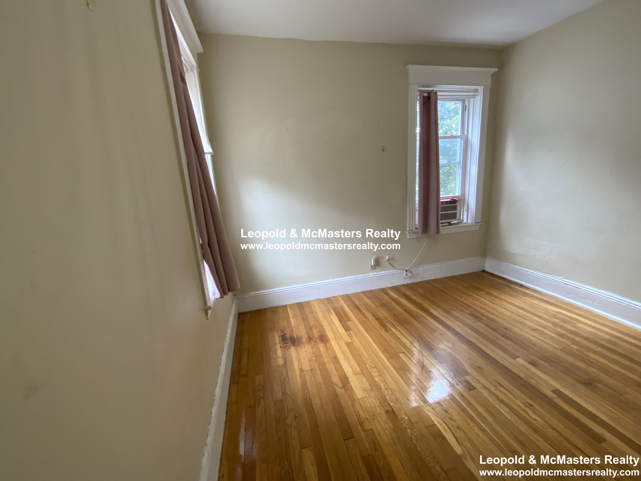 10 Allston St, Allston