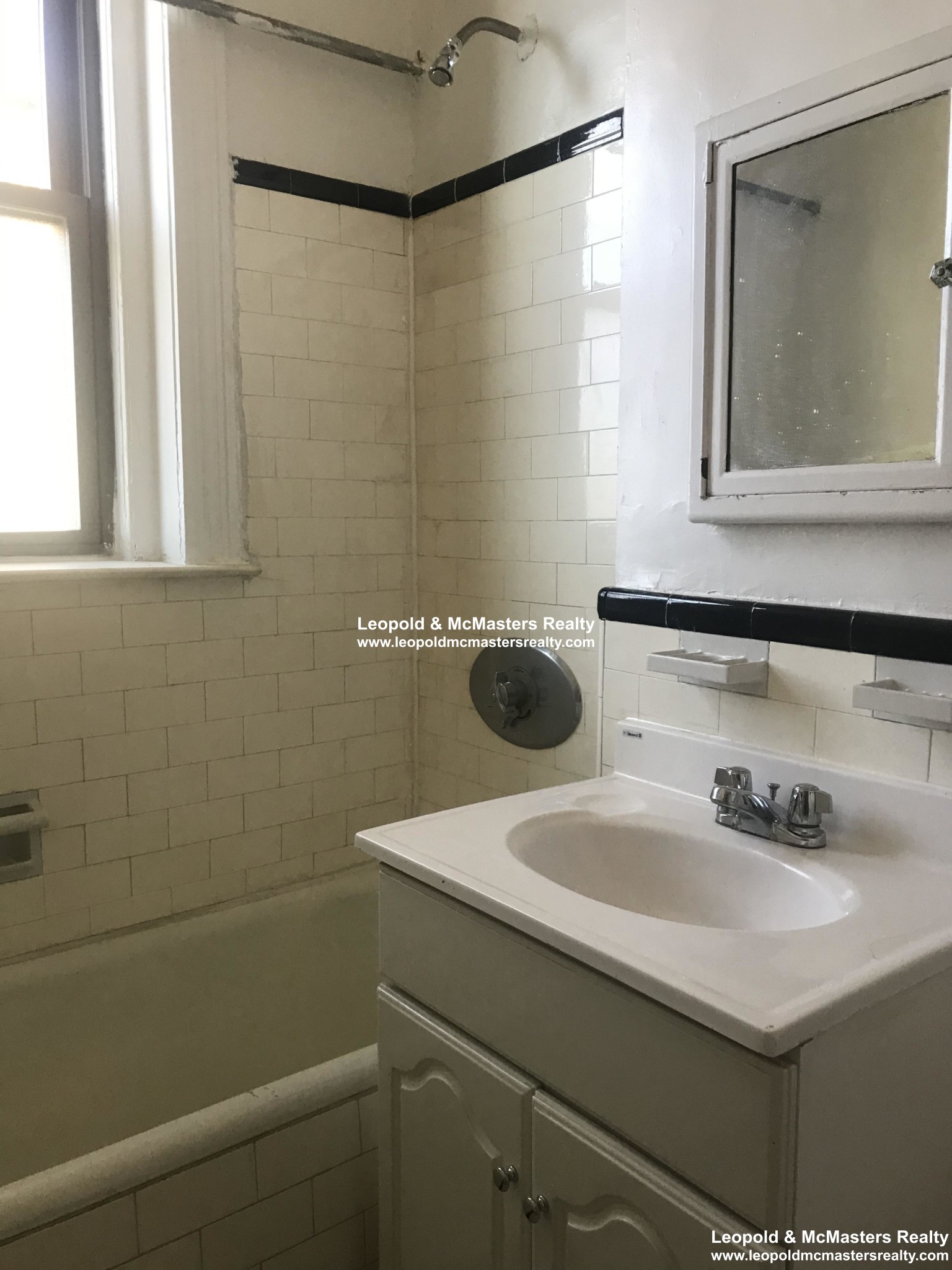 26 Bellevue St, West Roxbury