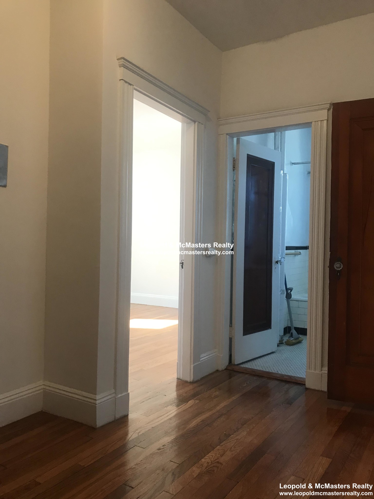 26 Bellevue St, West Roxbury