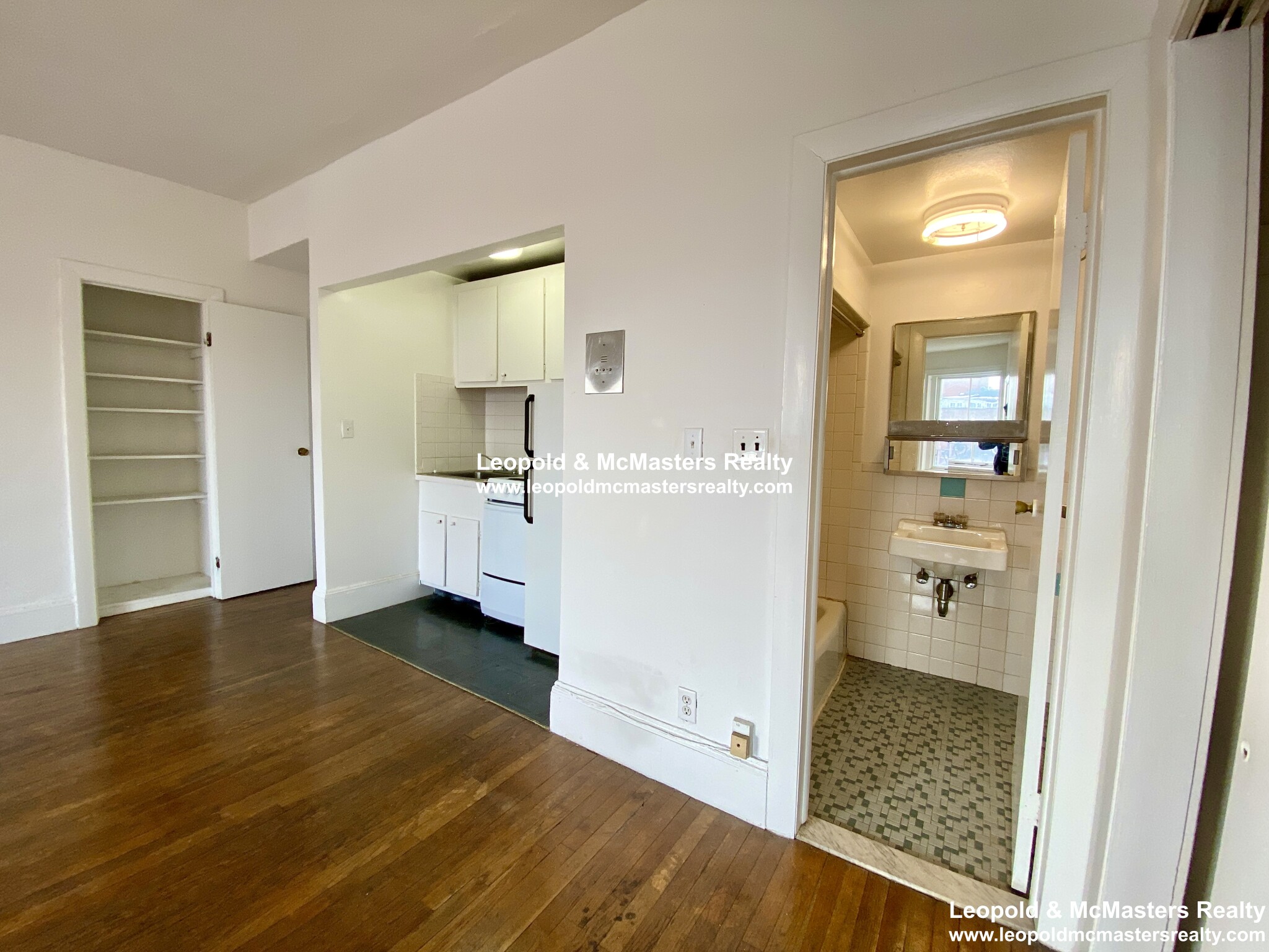 24 Mount Vernon St, Beacon Hill