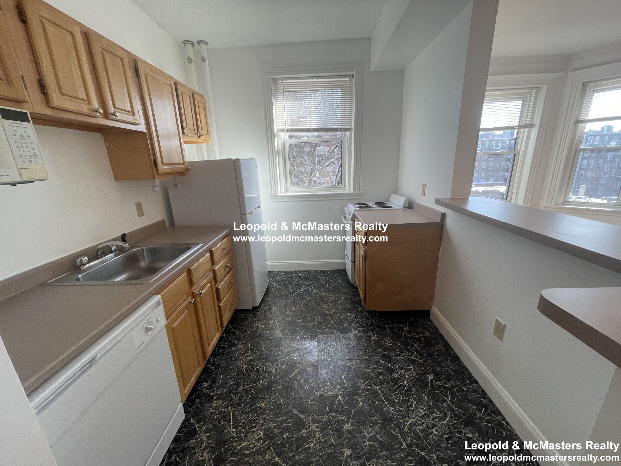 112 Jersey St, Fenway