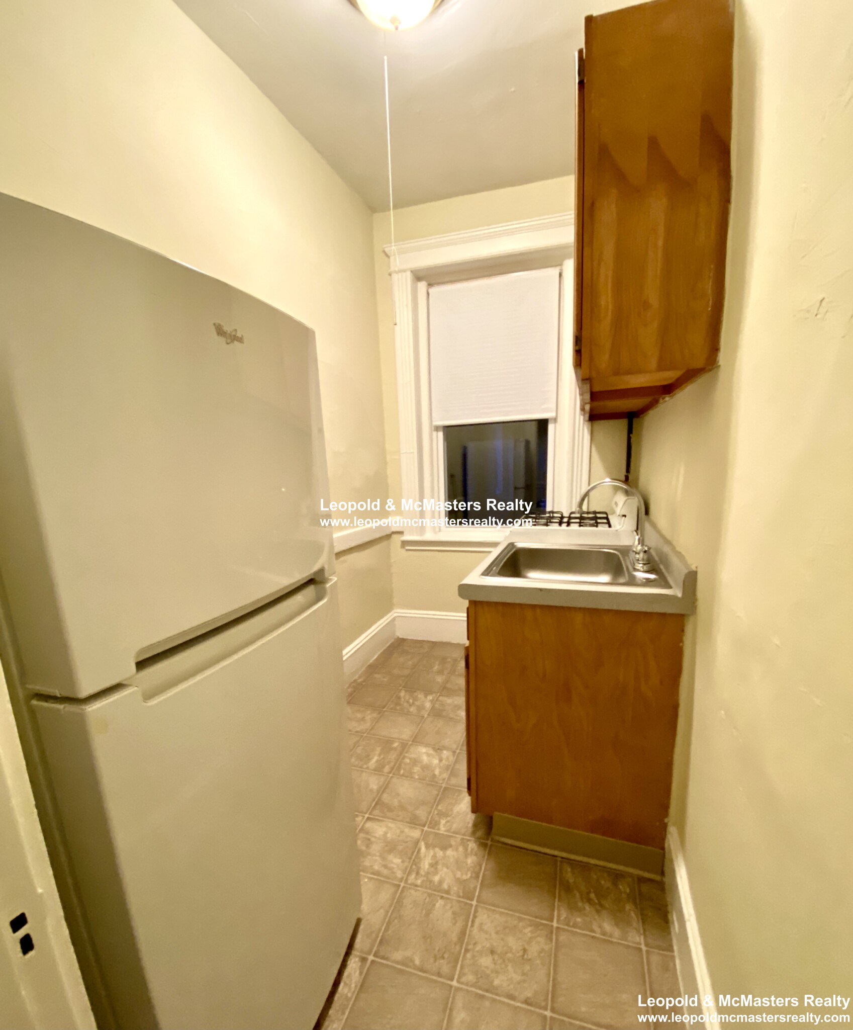 11 Royce Rd, Allston