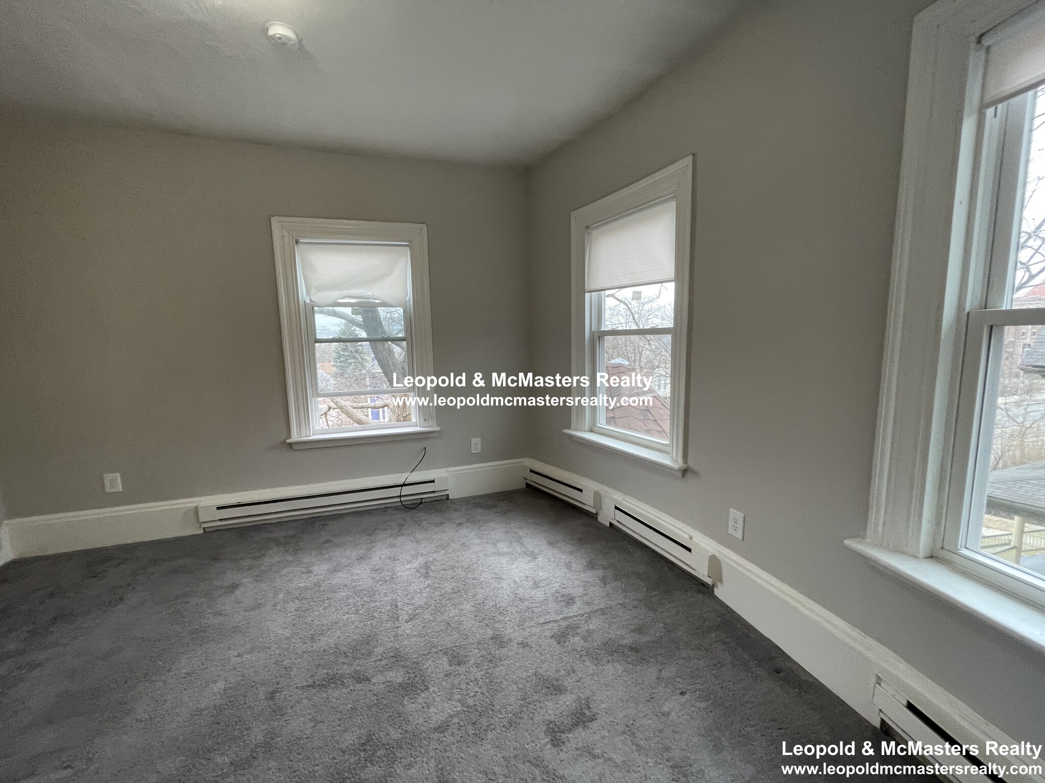 592 Cambridge St, Brighton