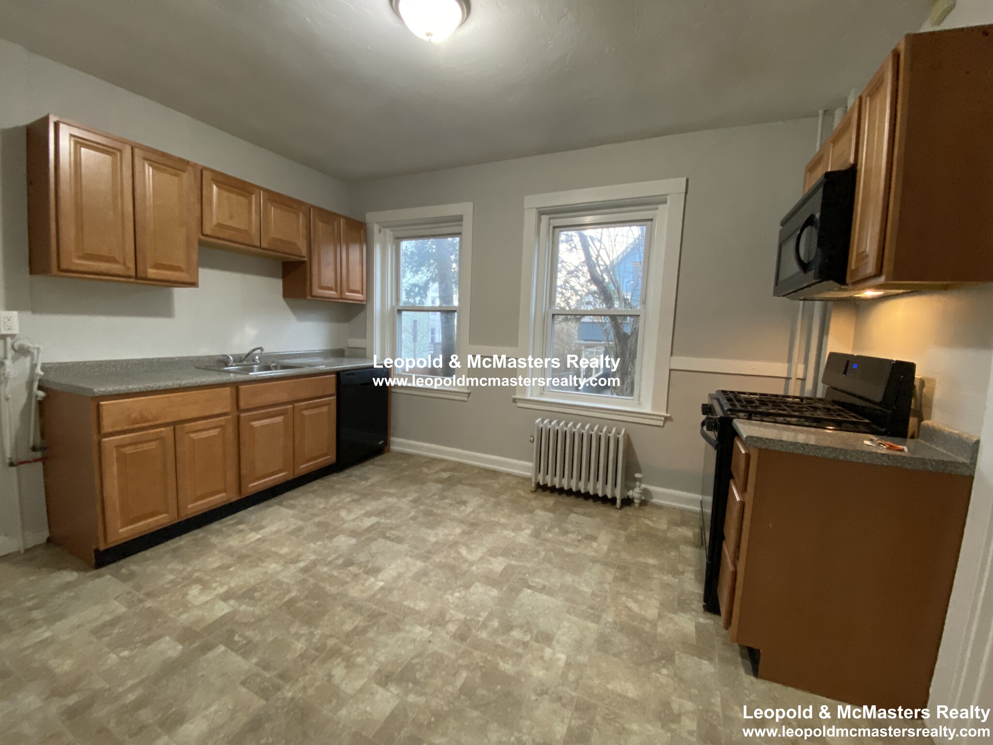 220 South St, Jamaica Plain