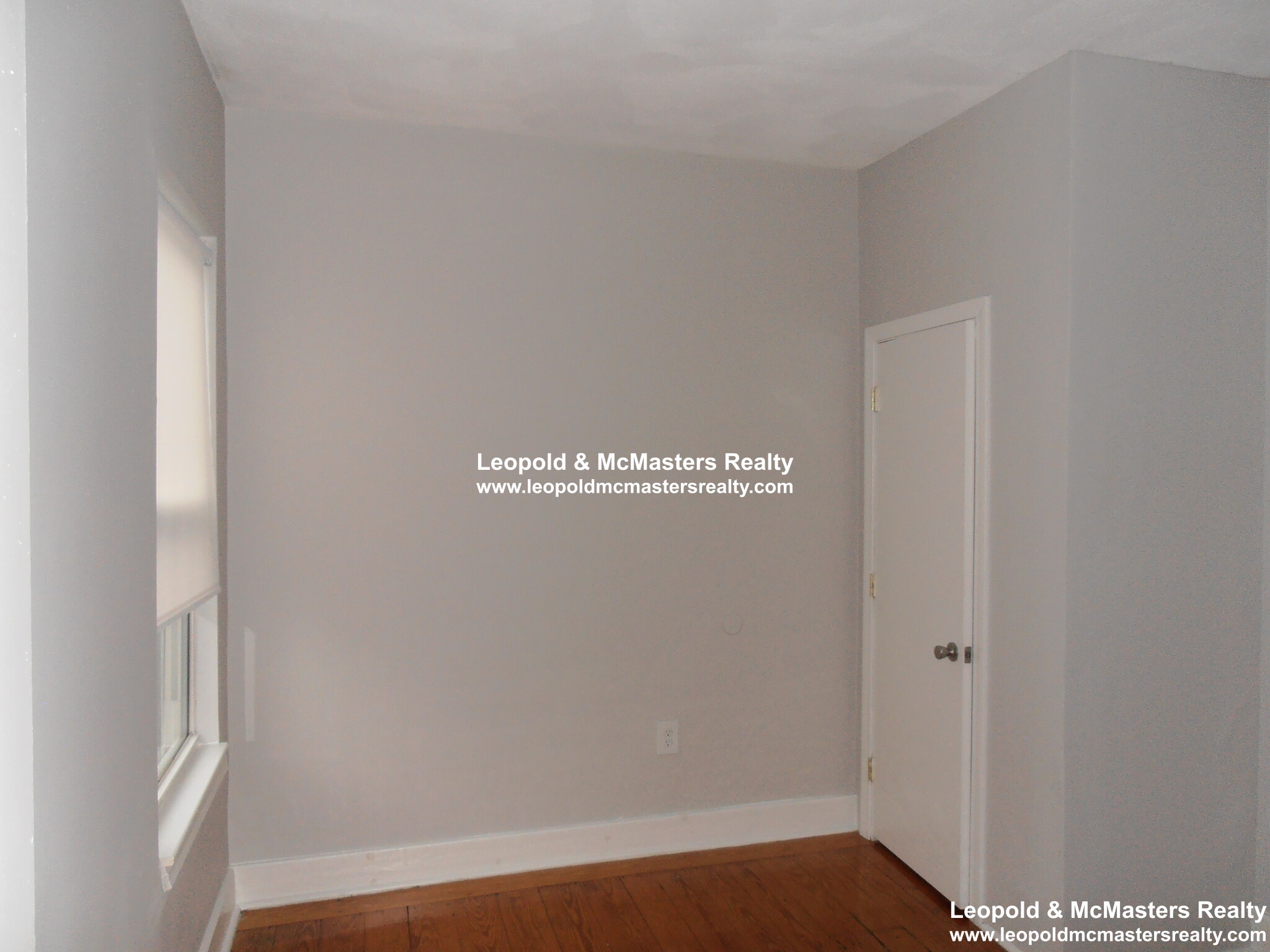 105 Sydney, Dorchester